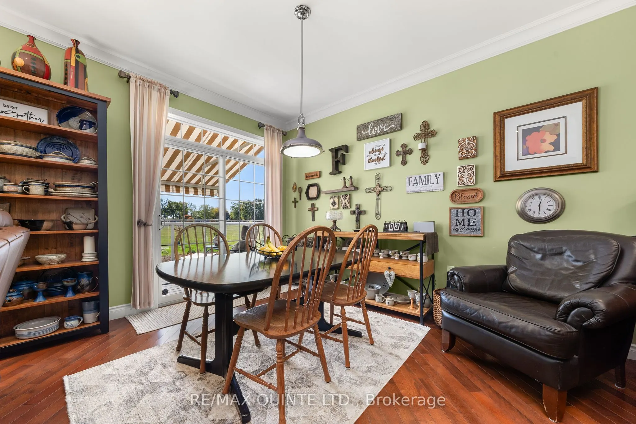24 Gracefield Lane