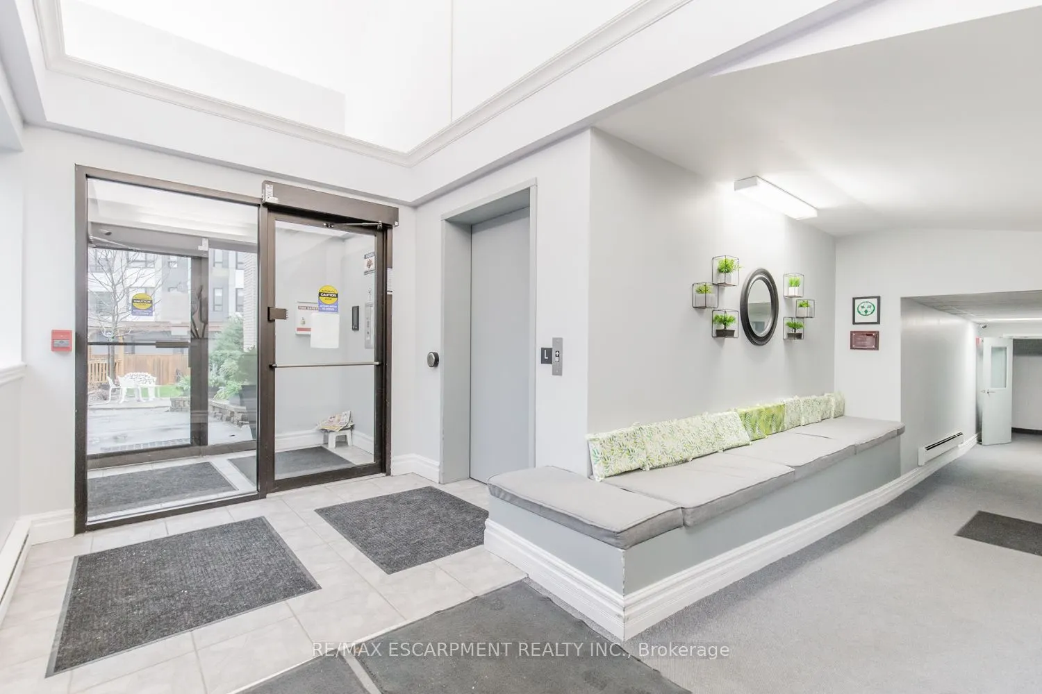 20 John Street, #110