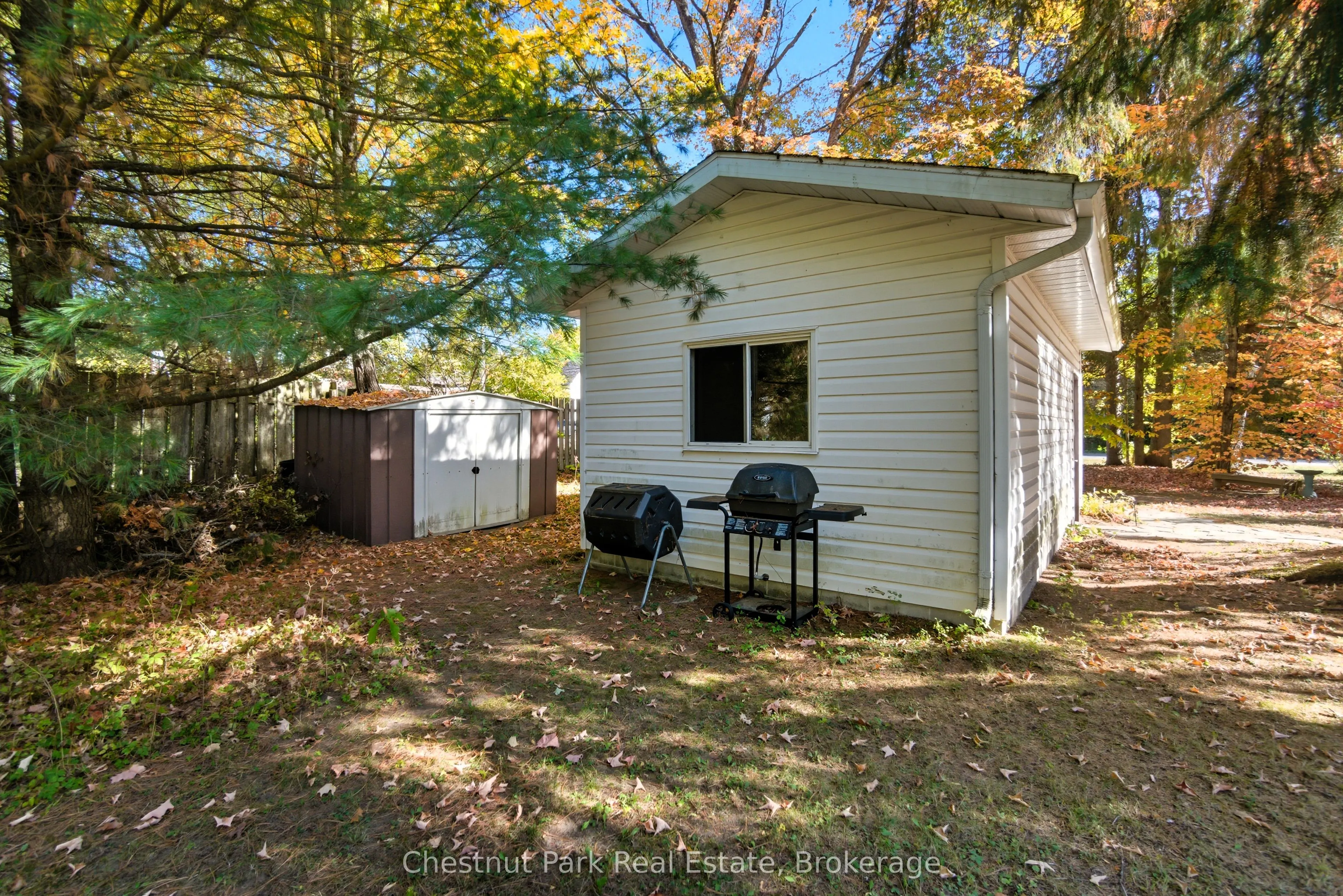 14 Dickie Street