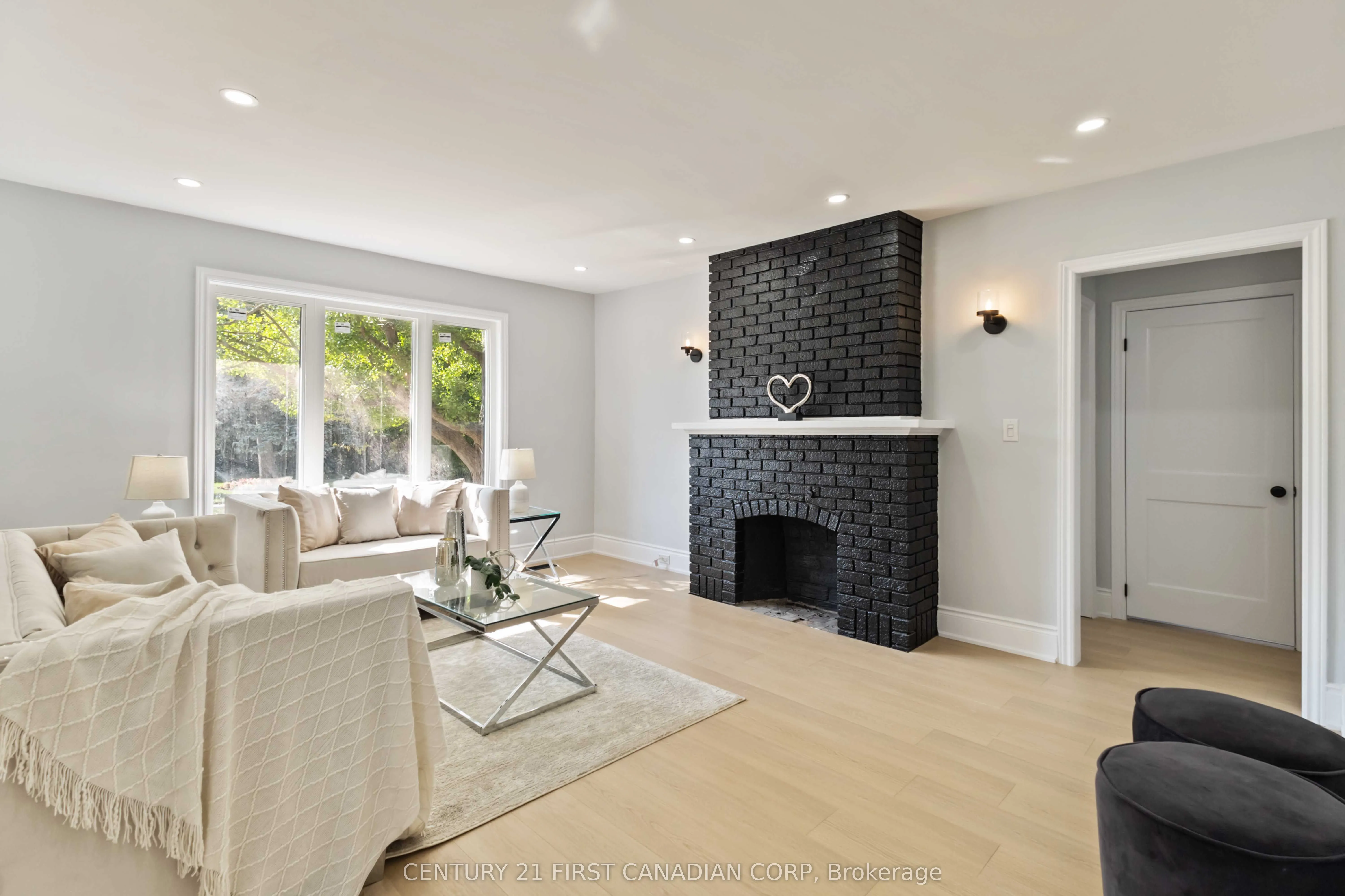 122 Windsor Crescent