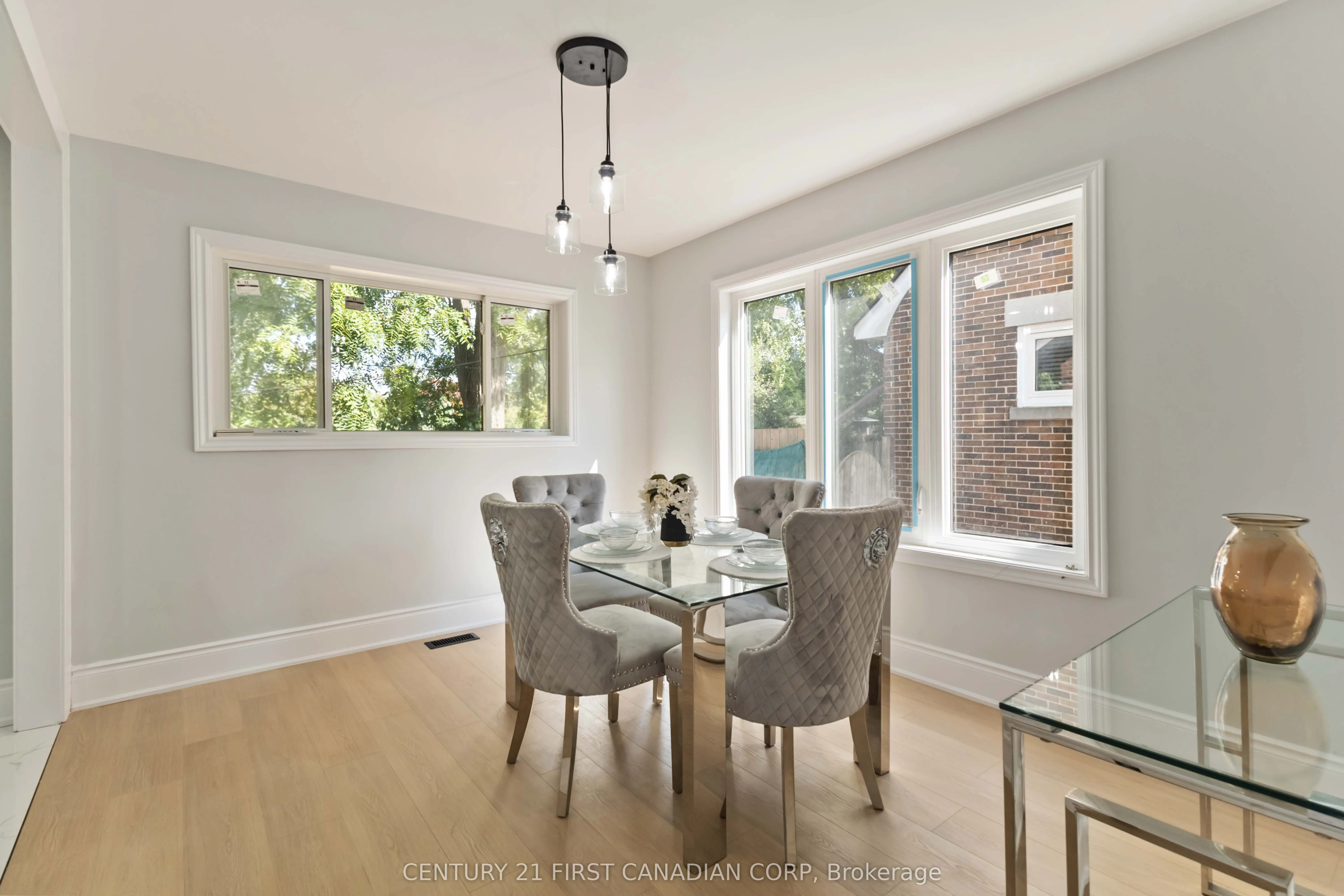 122 Windsor Crescent