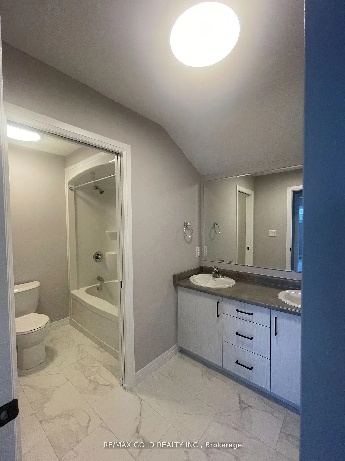 264 Blair Road, #6