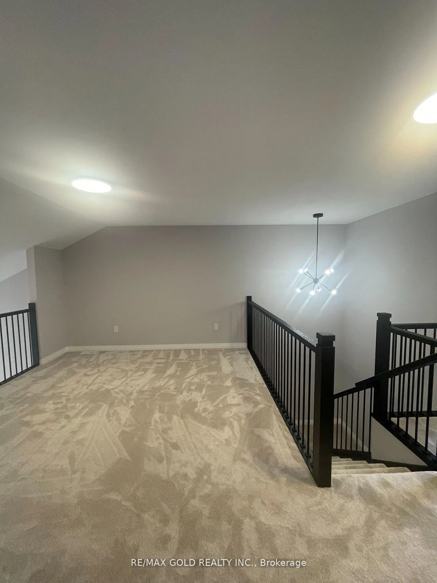 264 Blair Road, #6