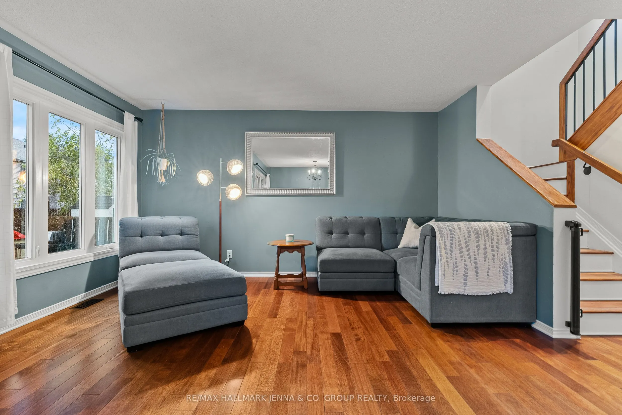 364 Stoneway Drive