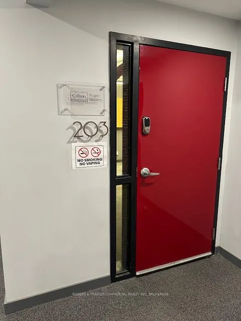 27 Place D'Armes, ##203 & #204