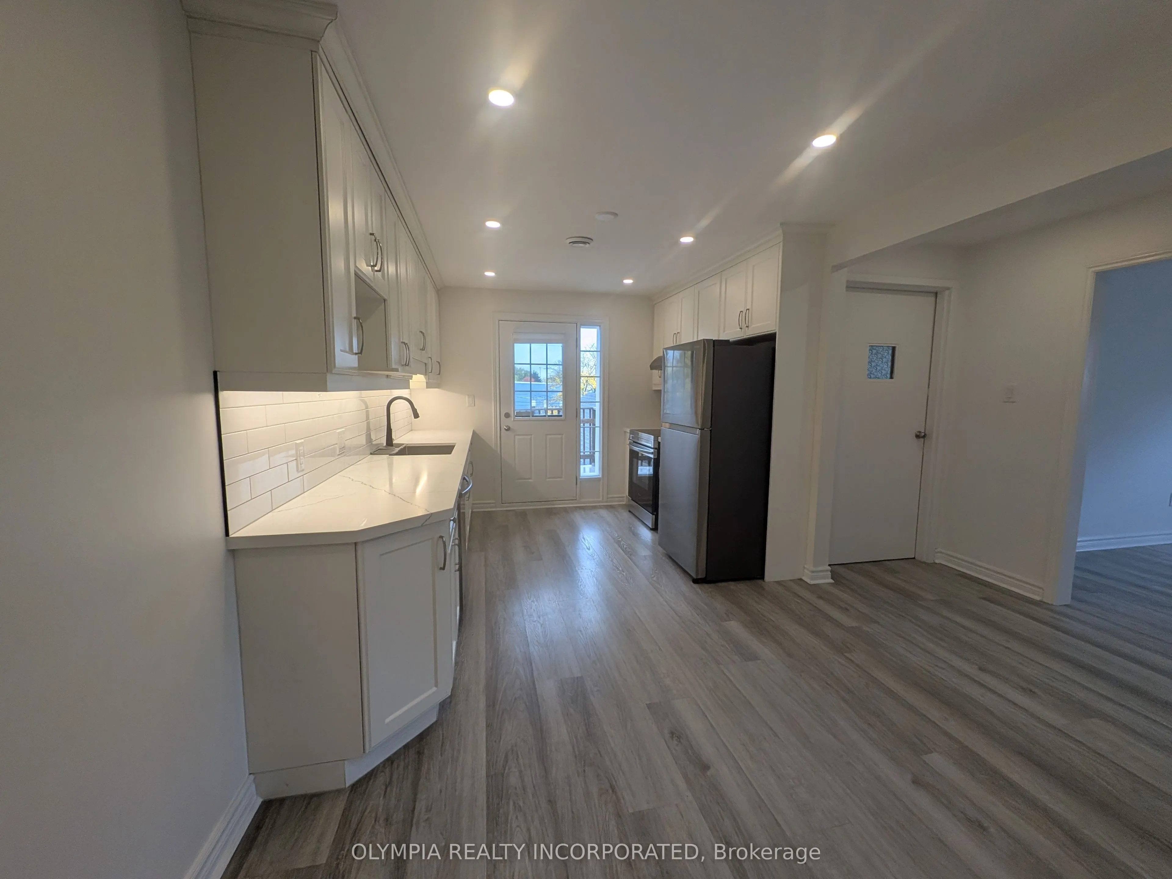 5602 George Street, #3