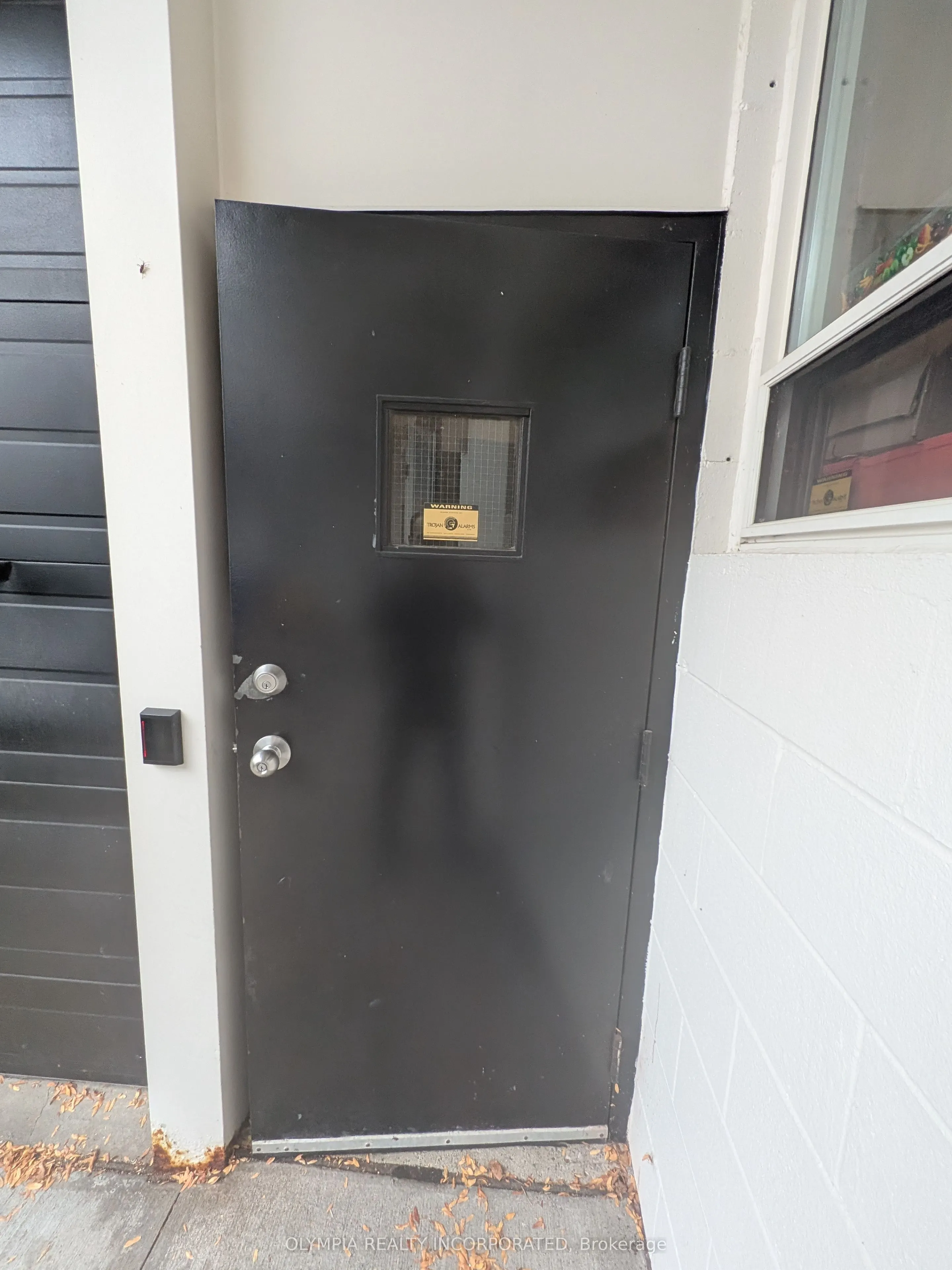 5602 George Street, #3
