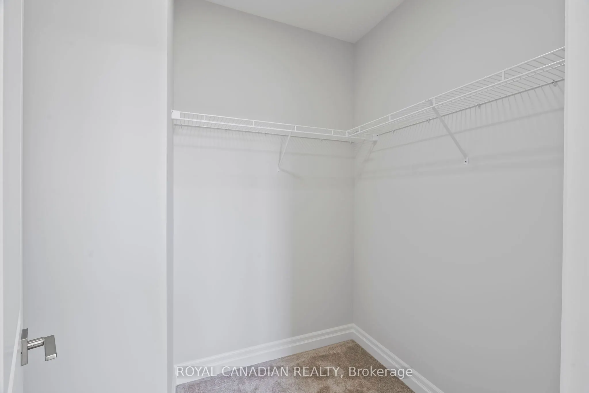 376 HAWTHORNE Street