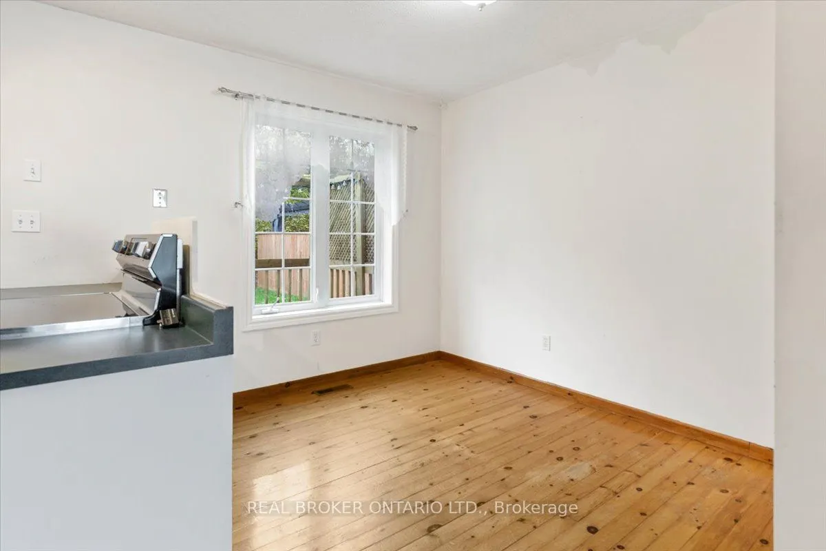 256 Cannifton Road N