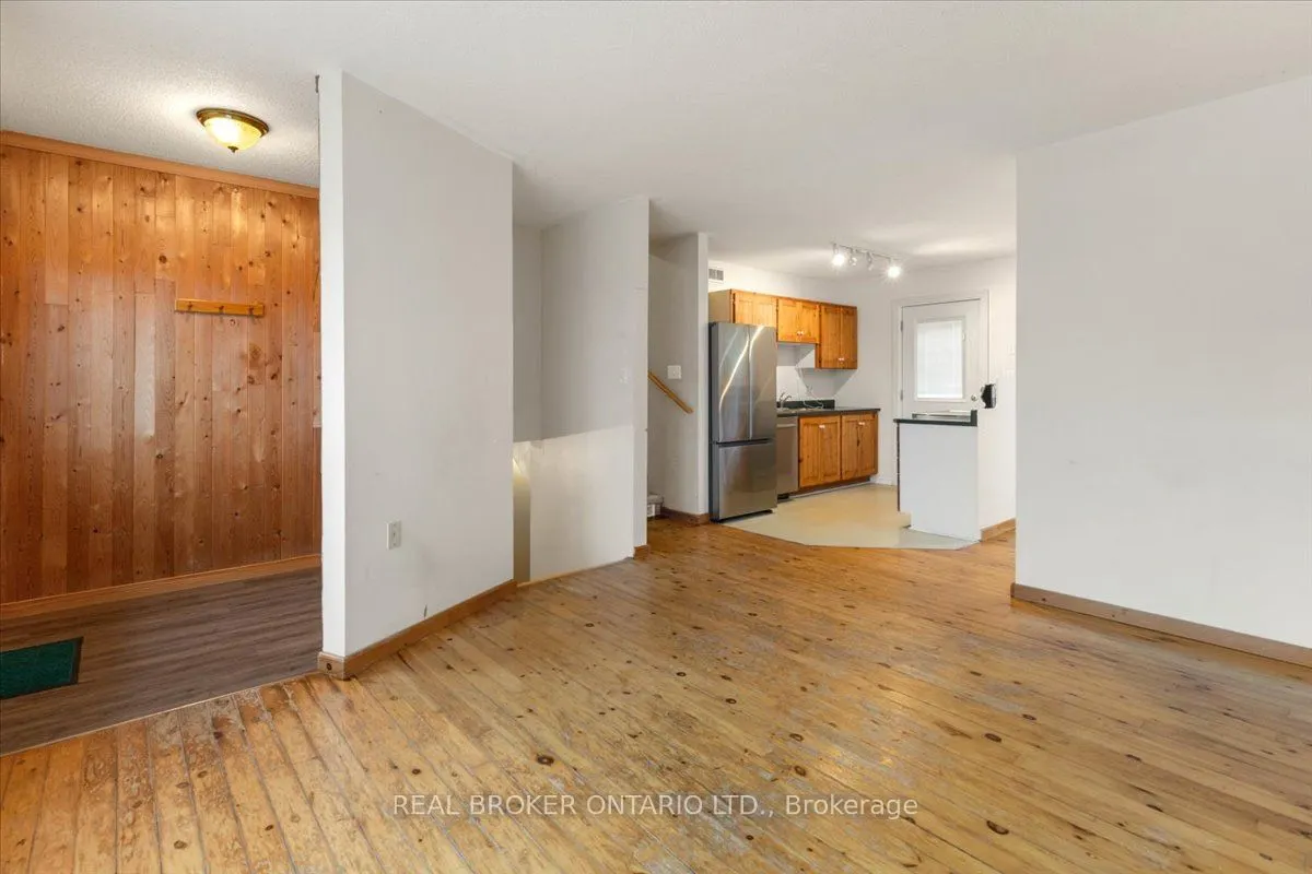 256 Cannifton Road N