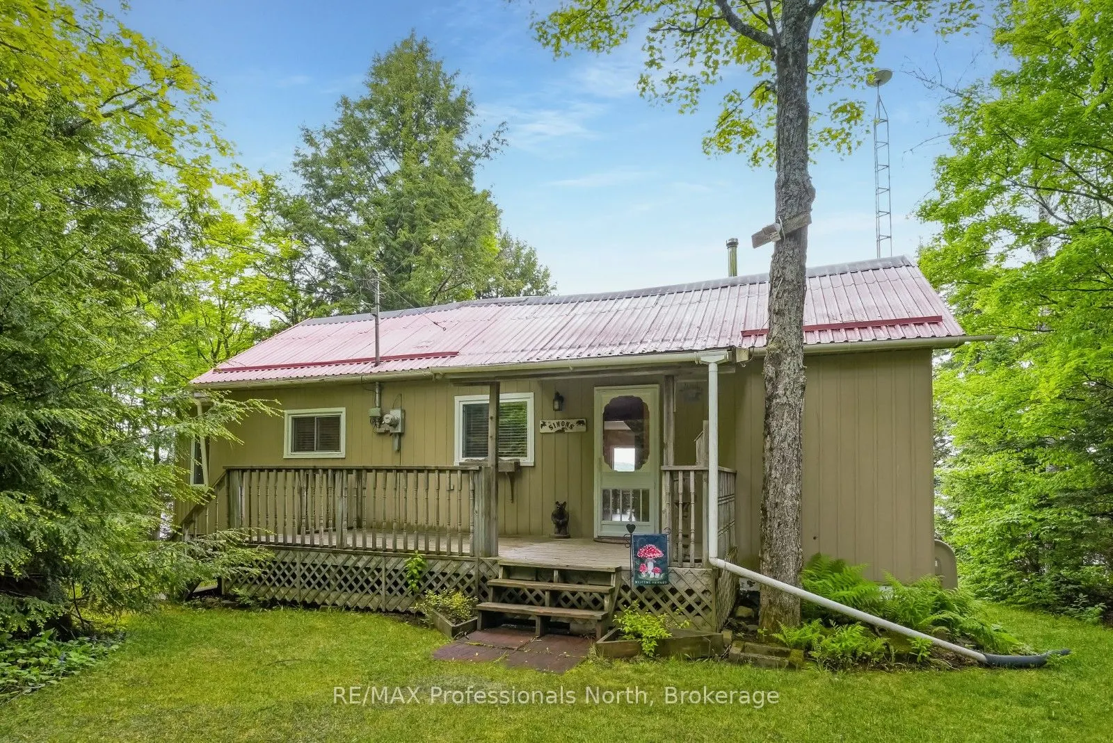2598 Glamorgan Road