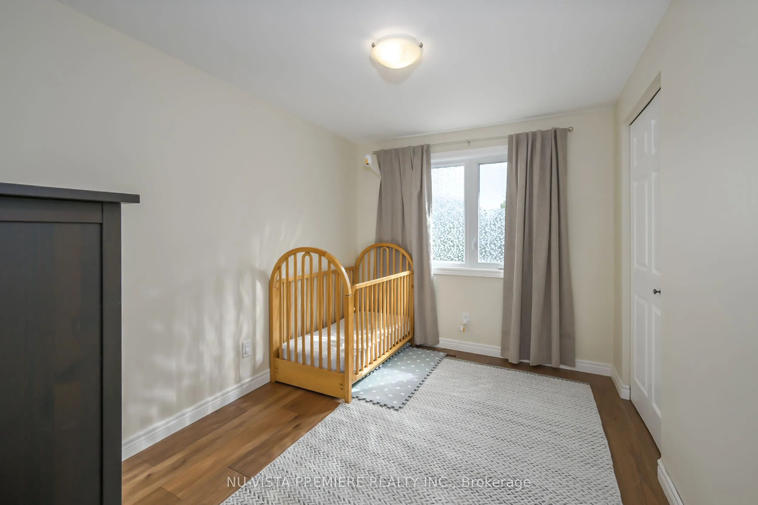 237 Castlegrove Boulevard
