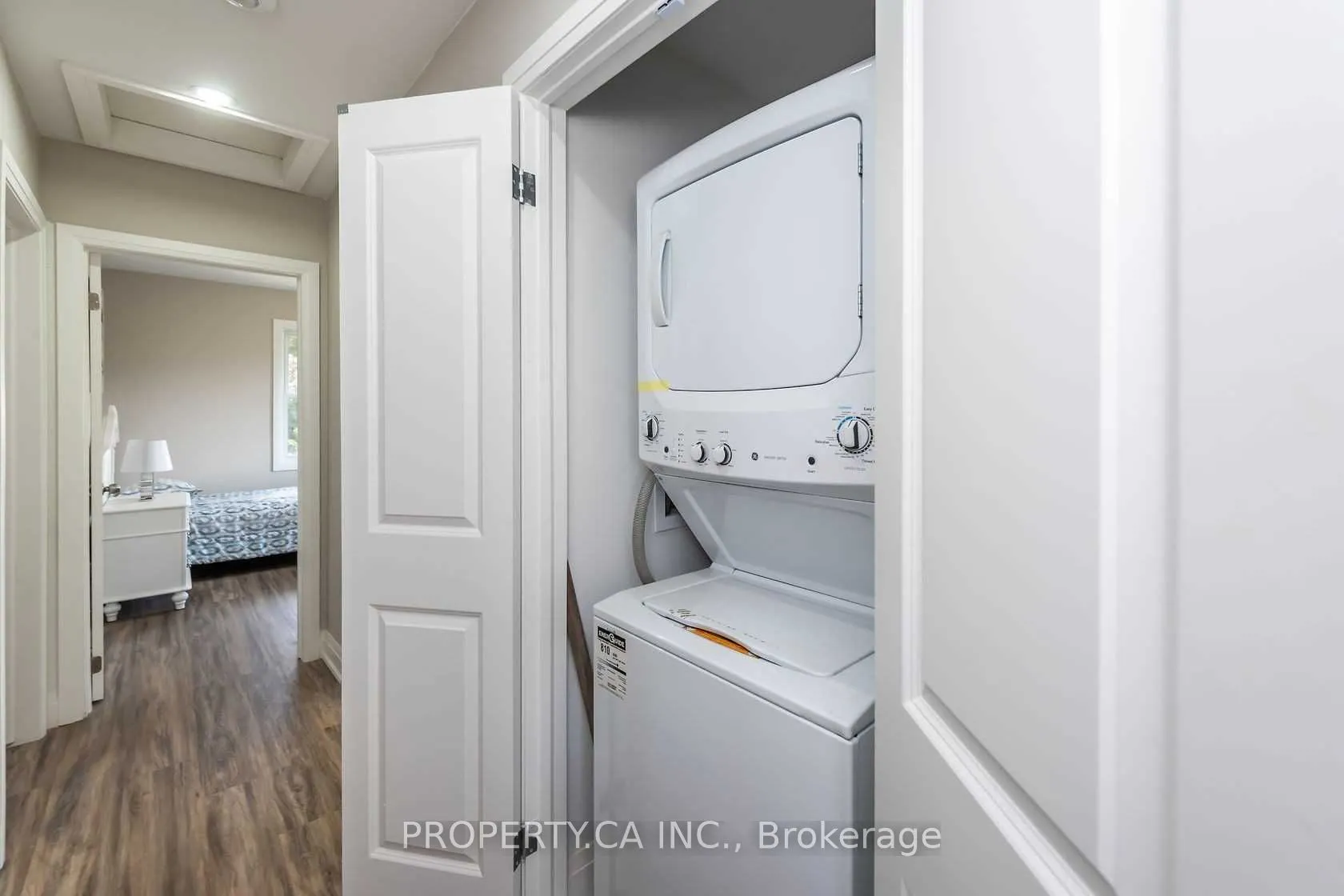 7 Bolan Court, #Main