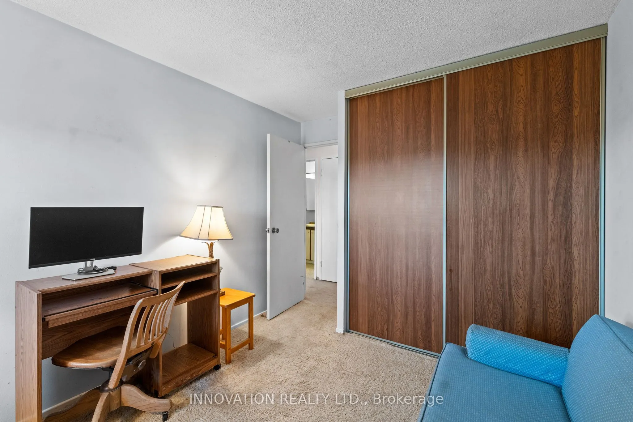 1171 Ambleside Drive, #1905
