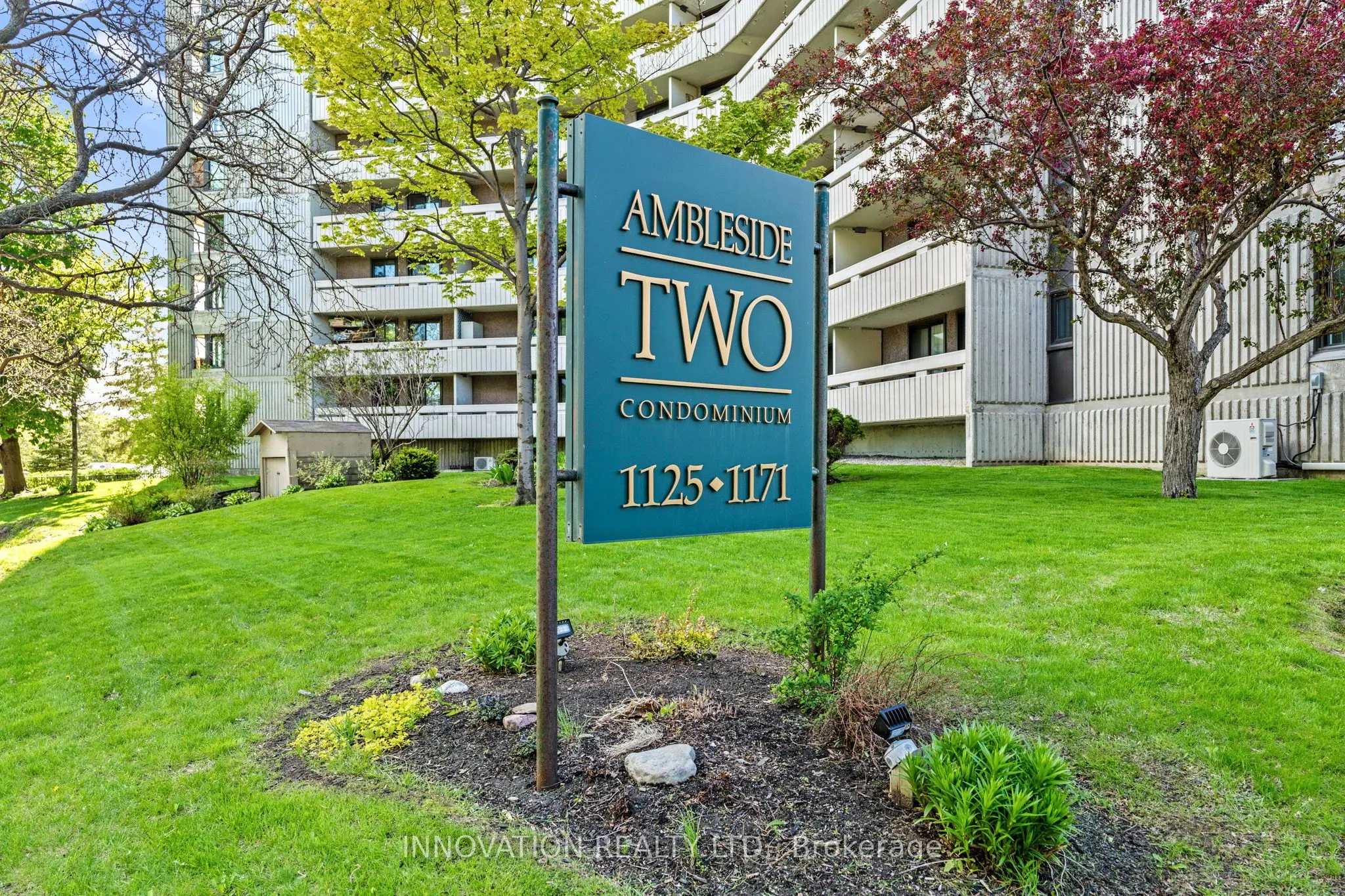 1171 Ambleside Drive, #1905