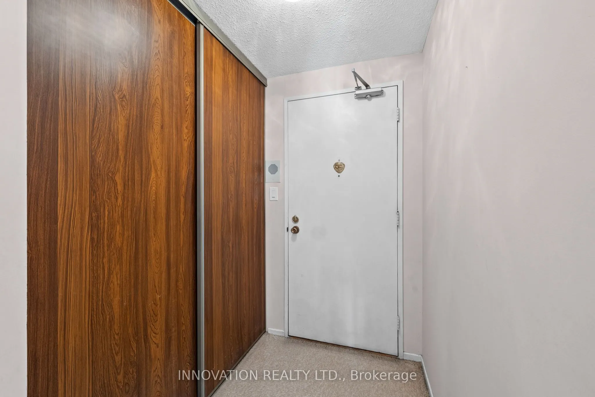 1171 Ambleside Drive, #1905