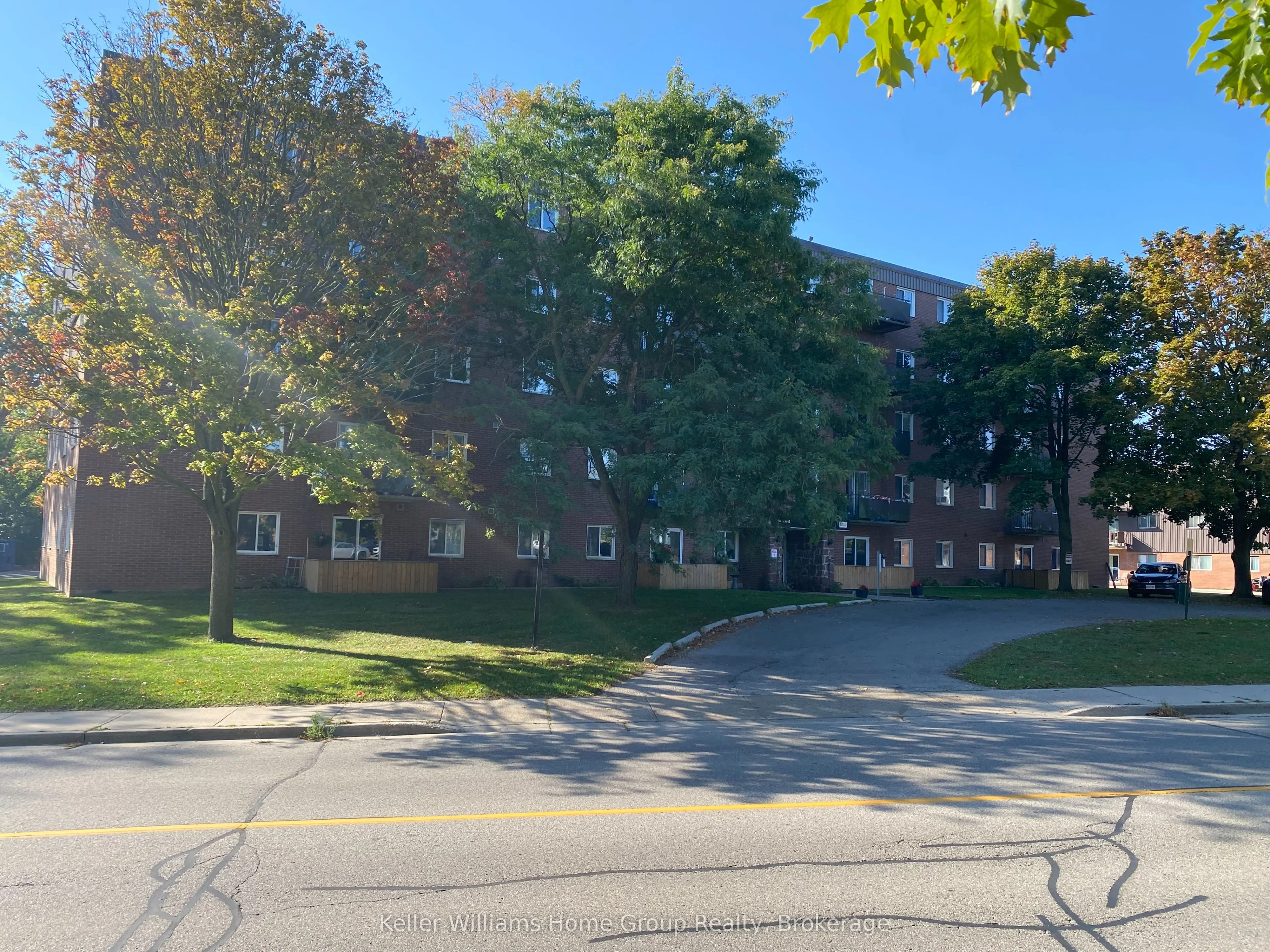 183 Lisgar Avenue, #508