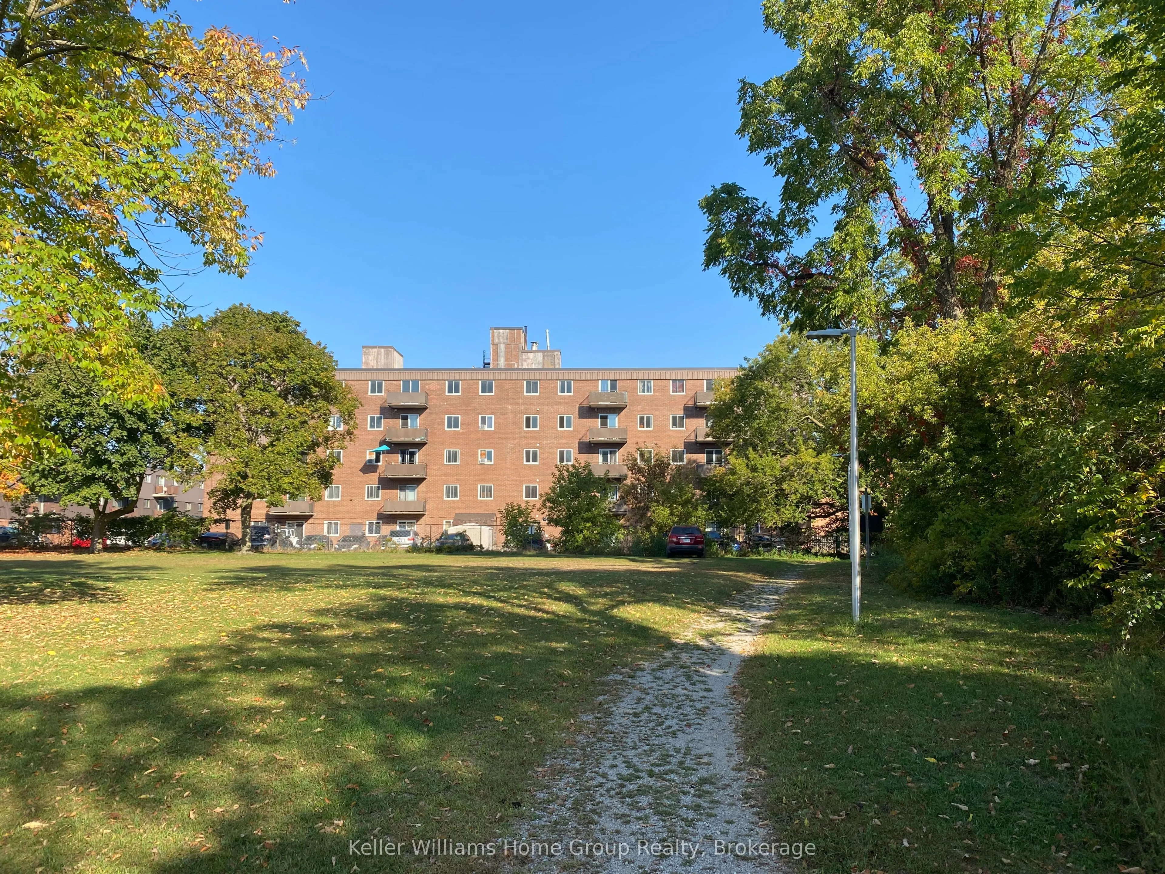 183 Lisgar Avenue, #508
