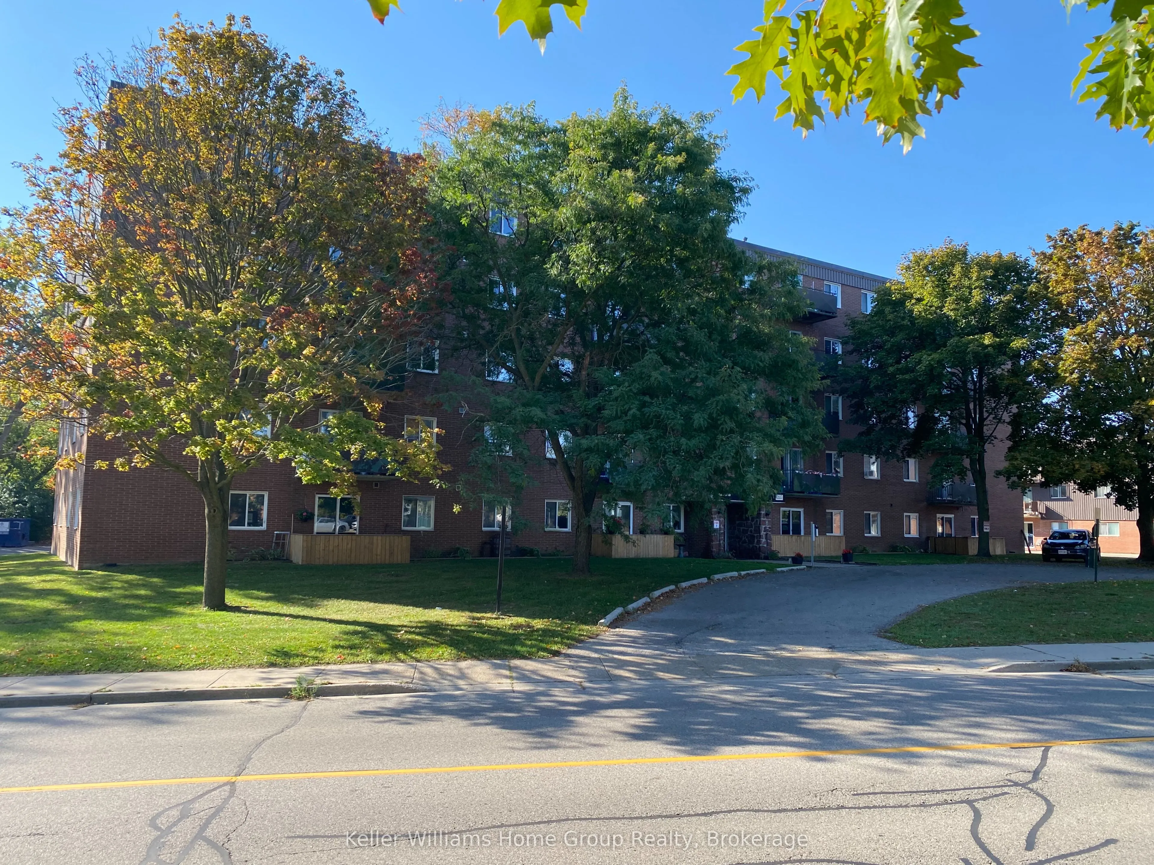 183 Lisgar Avenue, #508