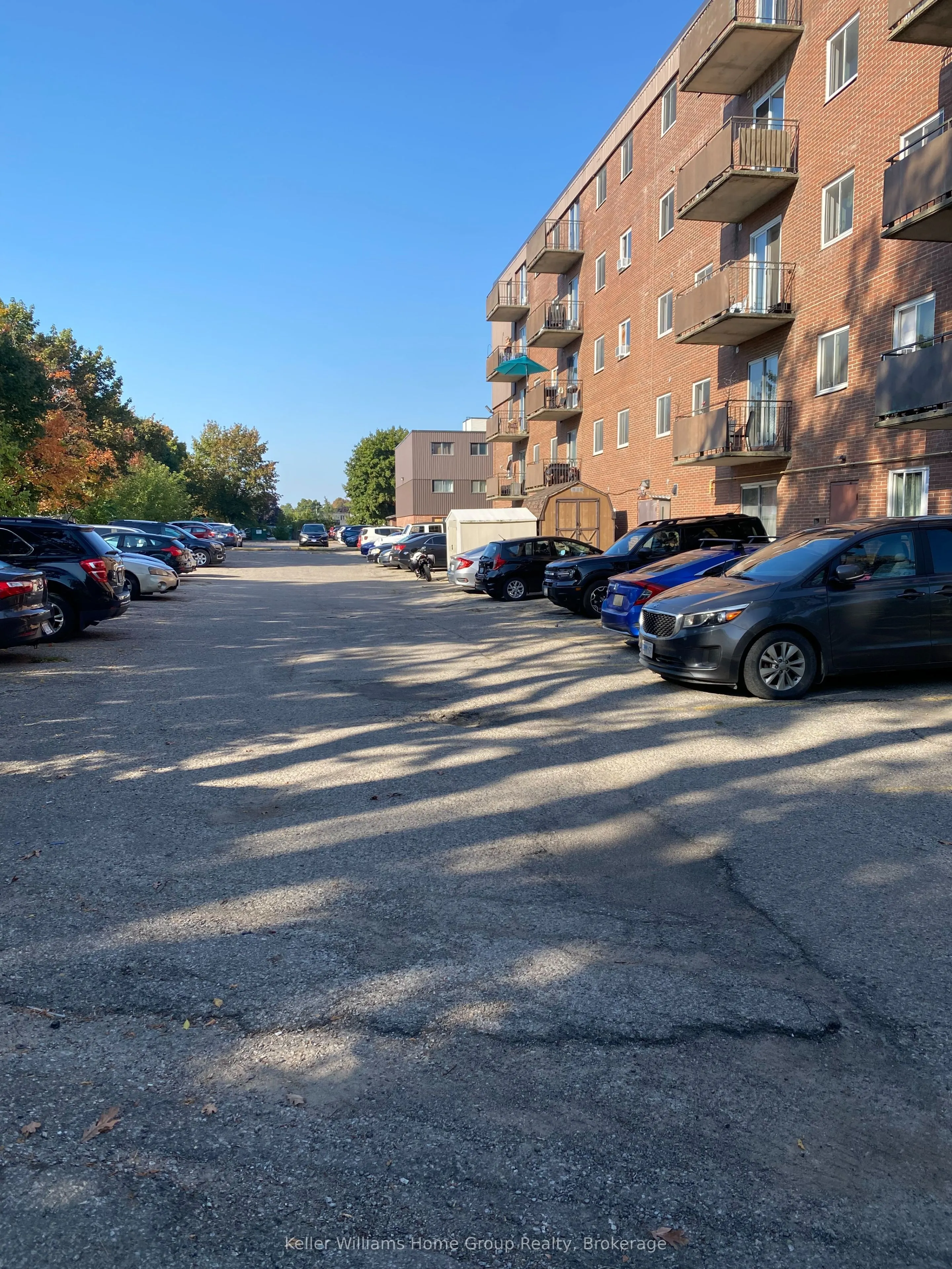 183 Lisgar Avenue, #508