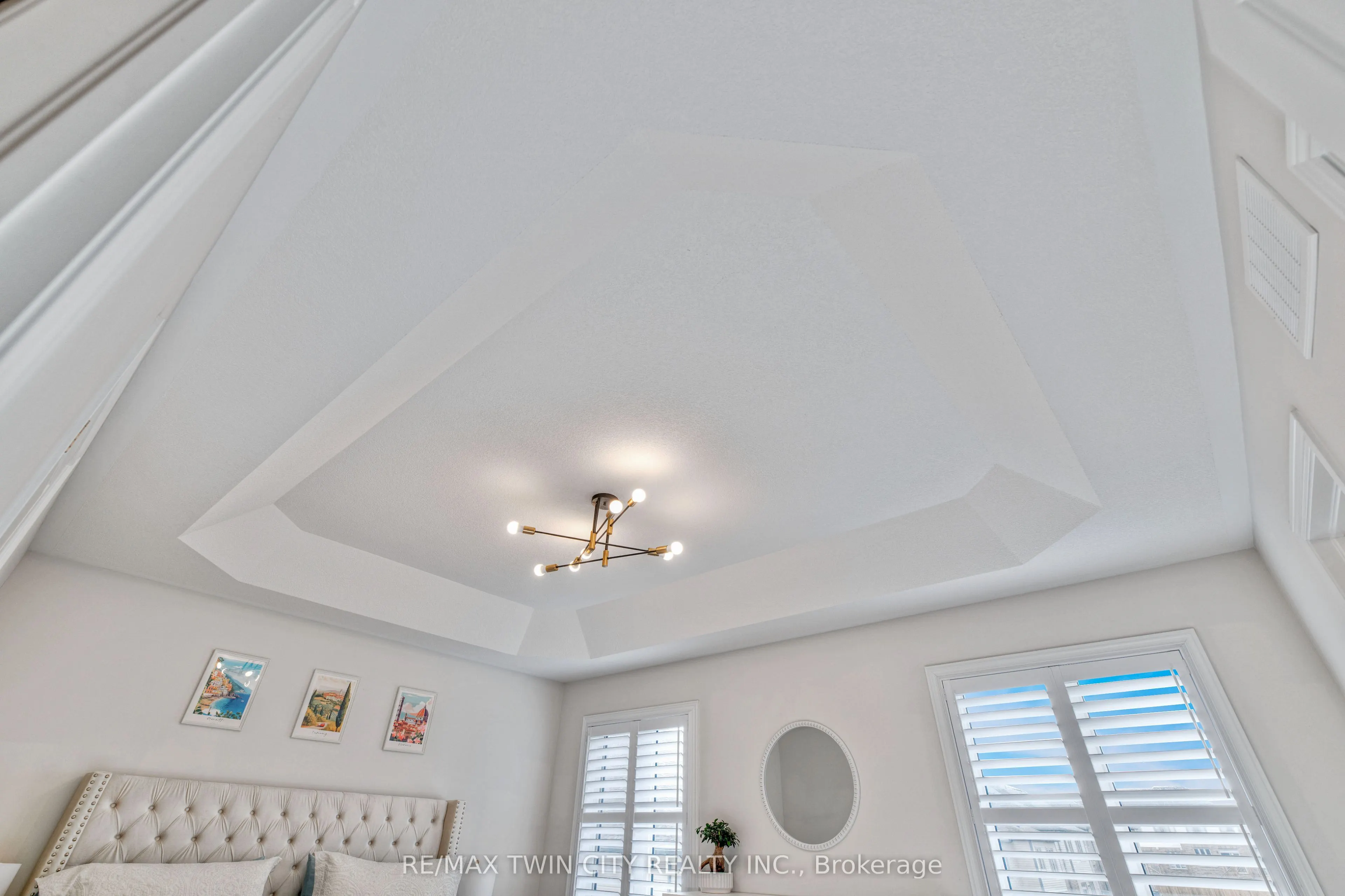 110 Haldimand Street