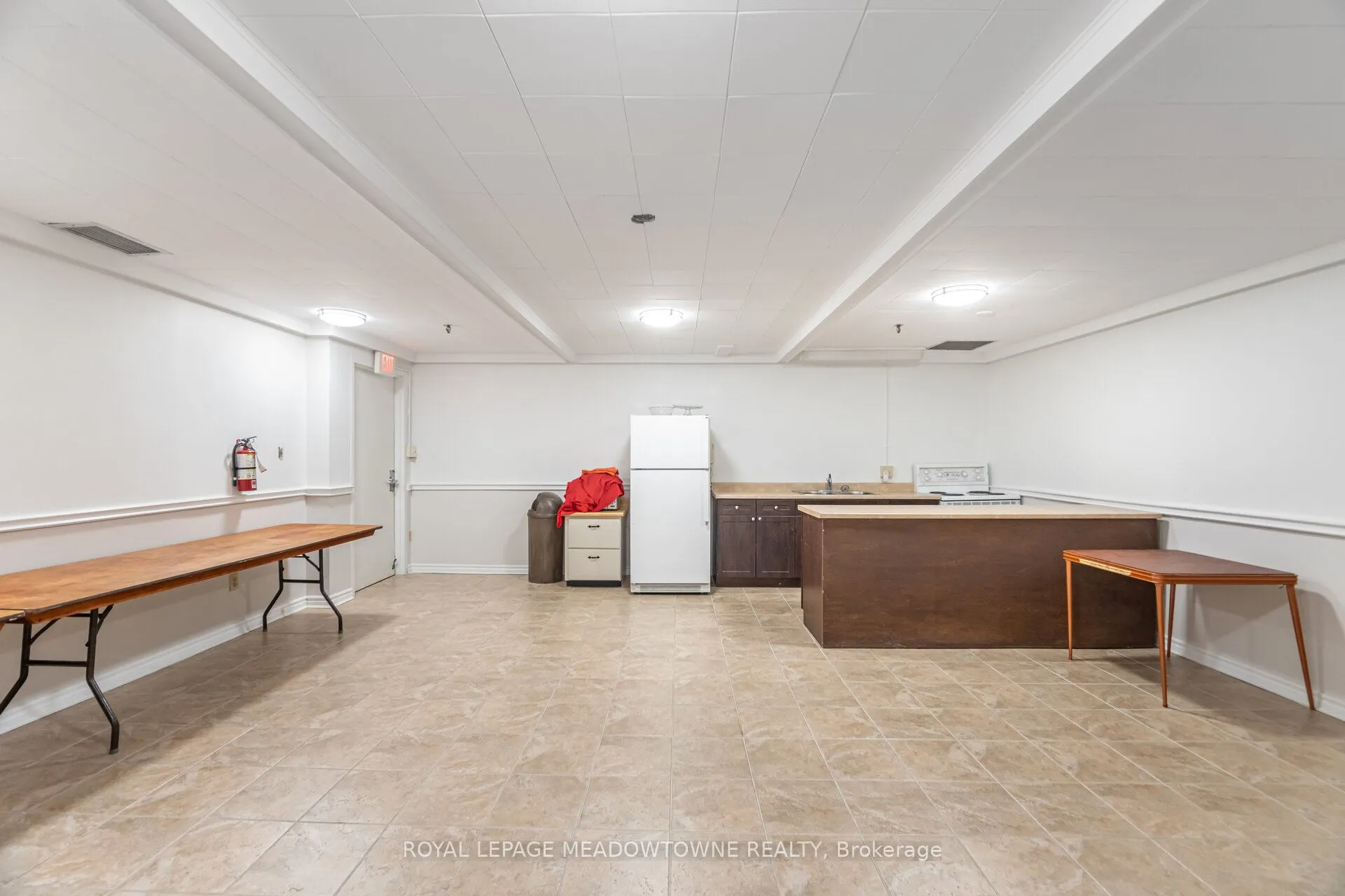 225 Harvard Place, #804