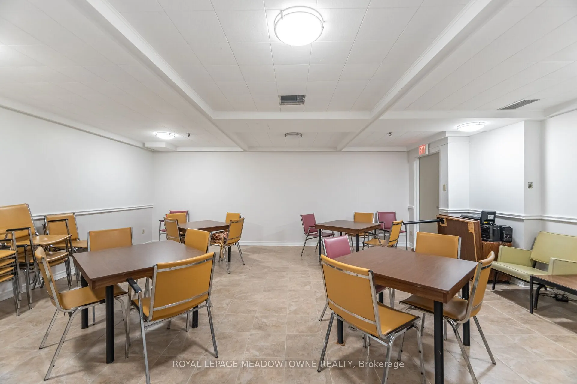 225 Harvard Place, #804