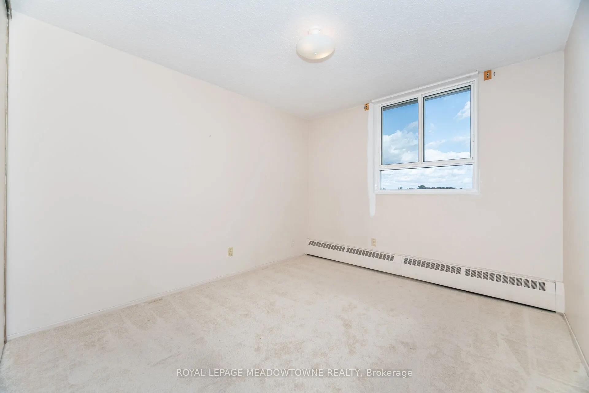 225 Harvard Place, #804