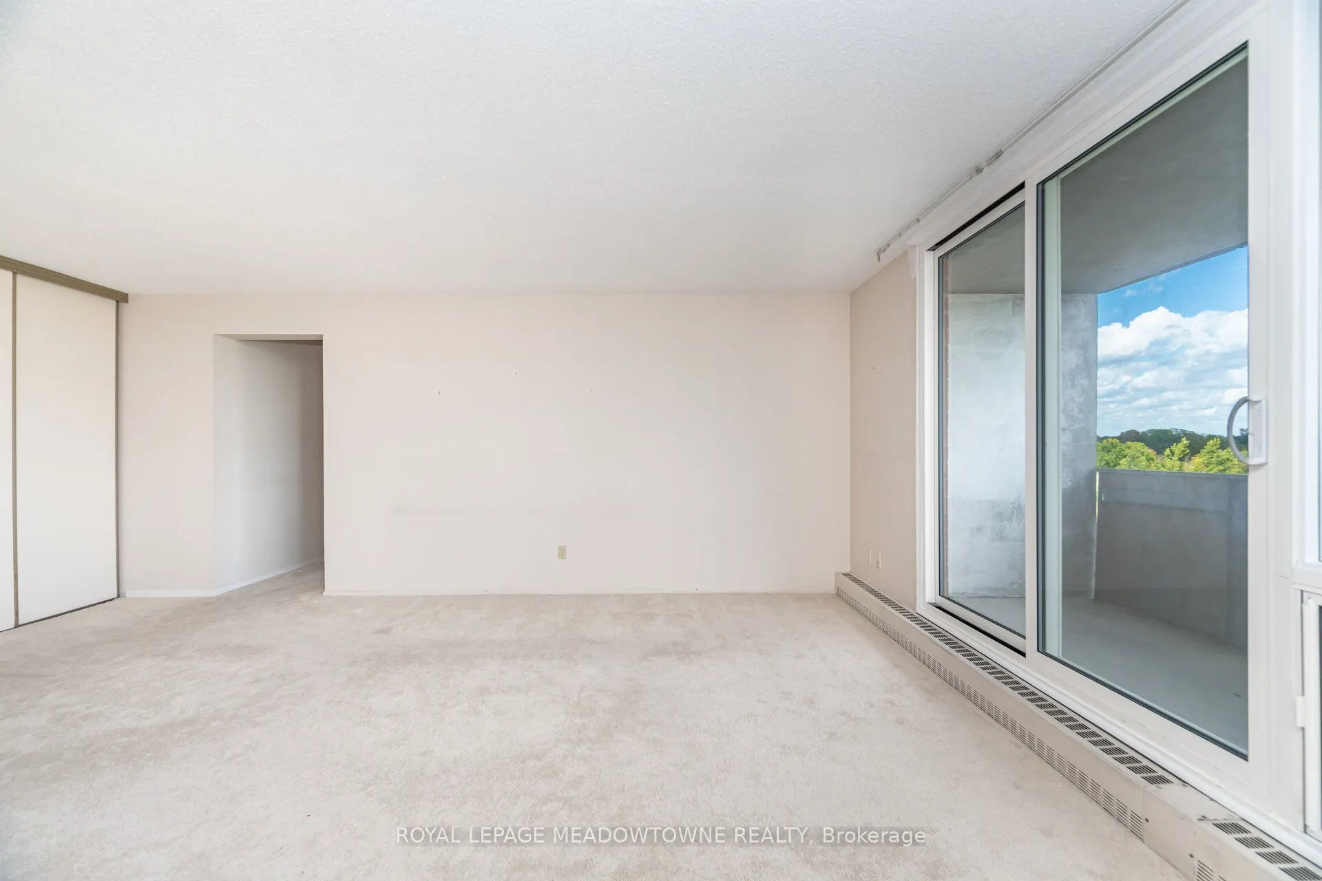 225 Harvard Place, #804