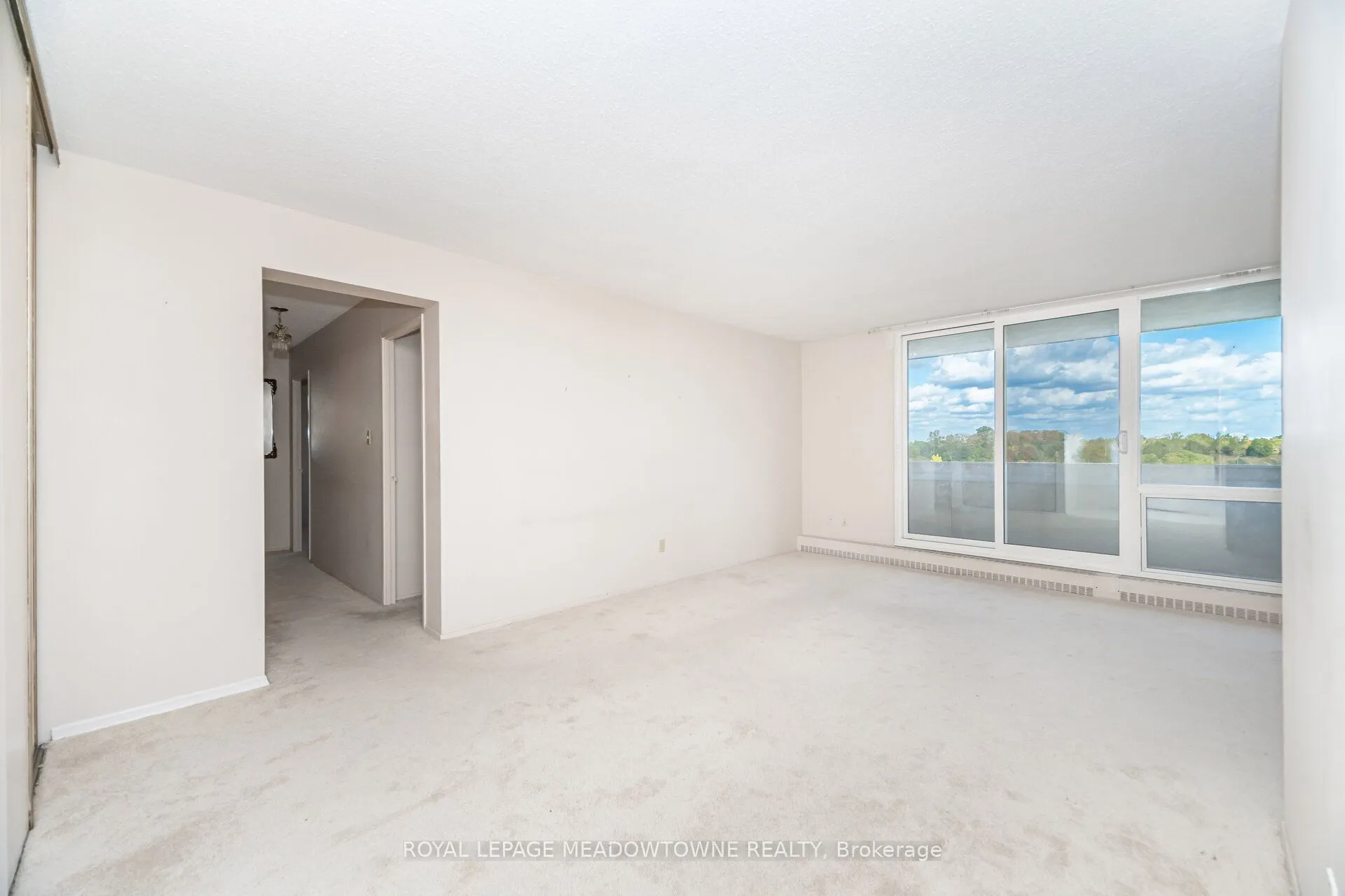 225 Harvard Place, #804