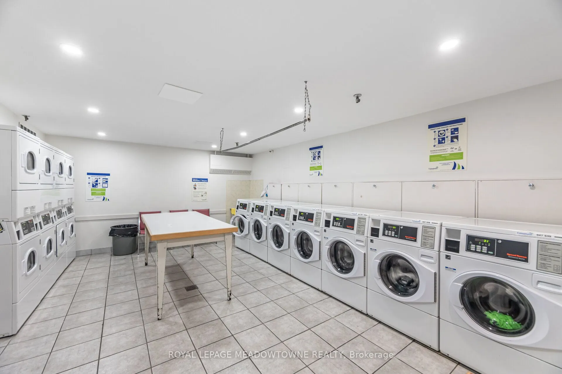 225 Harvard Place, #804