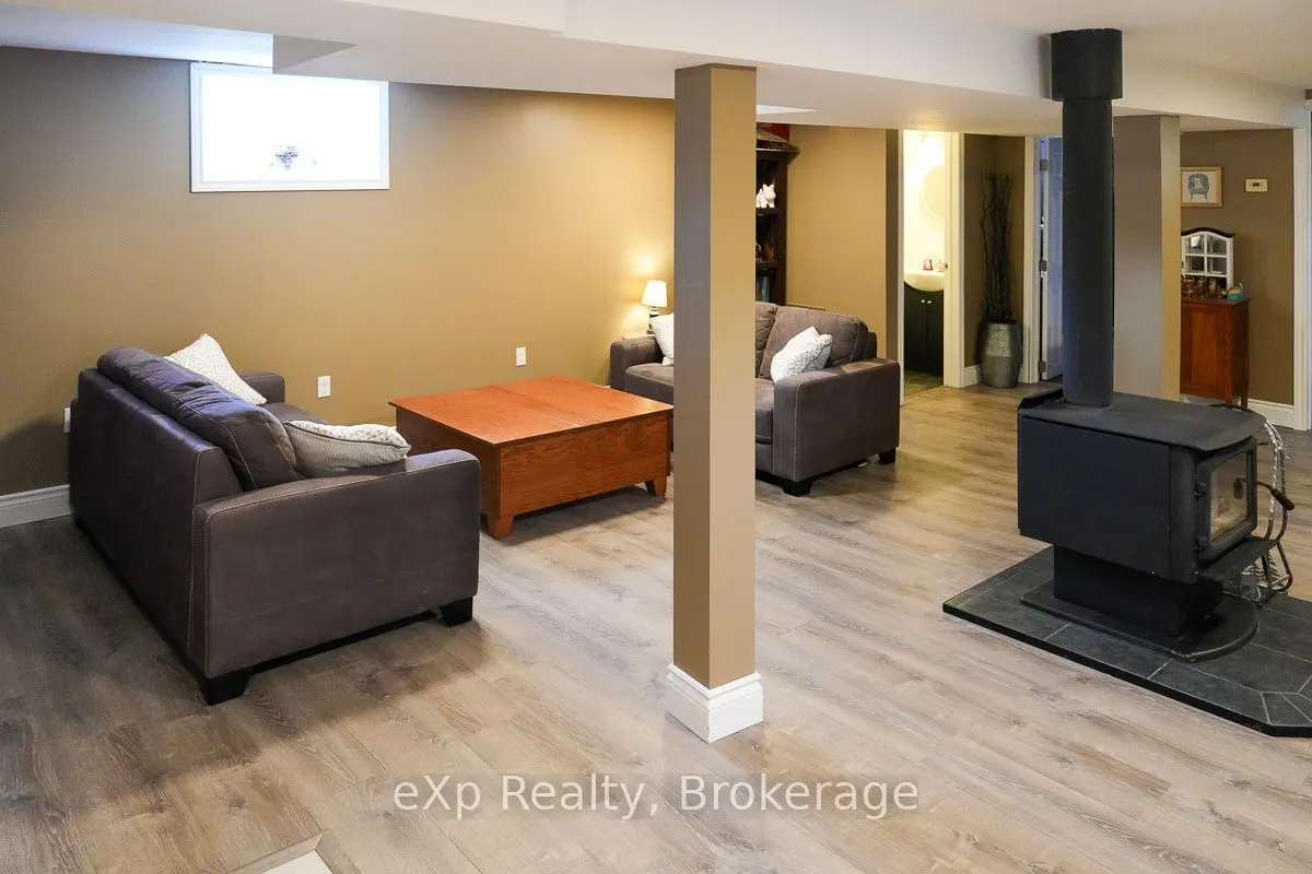 179422 Grey Road 17
