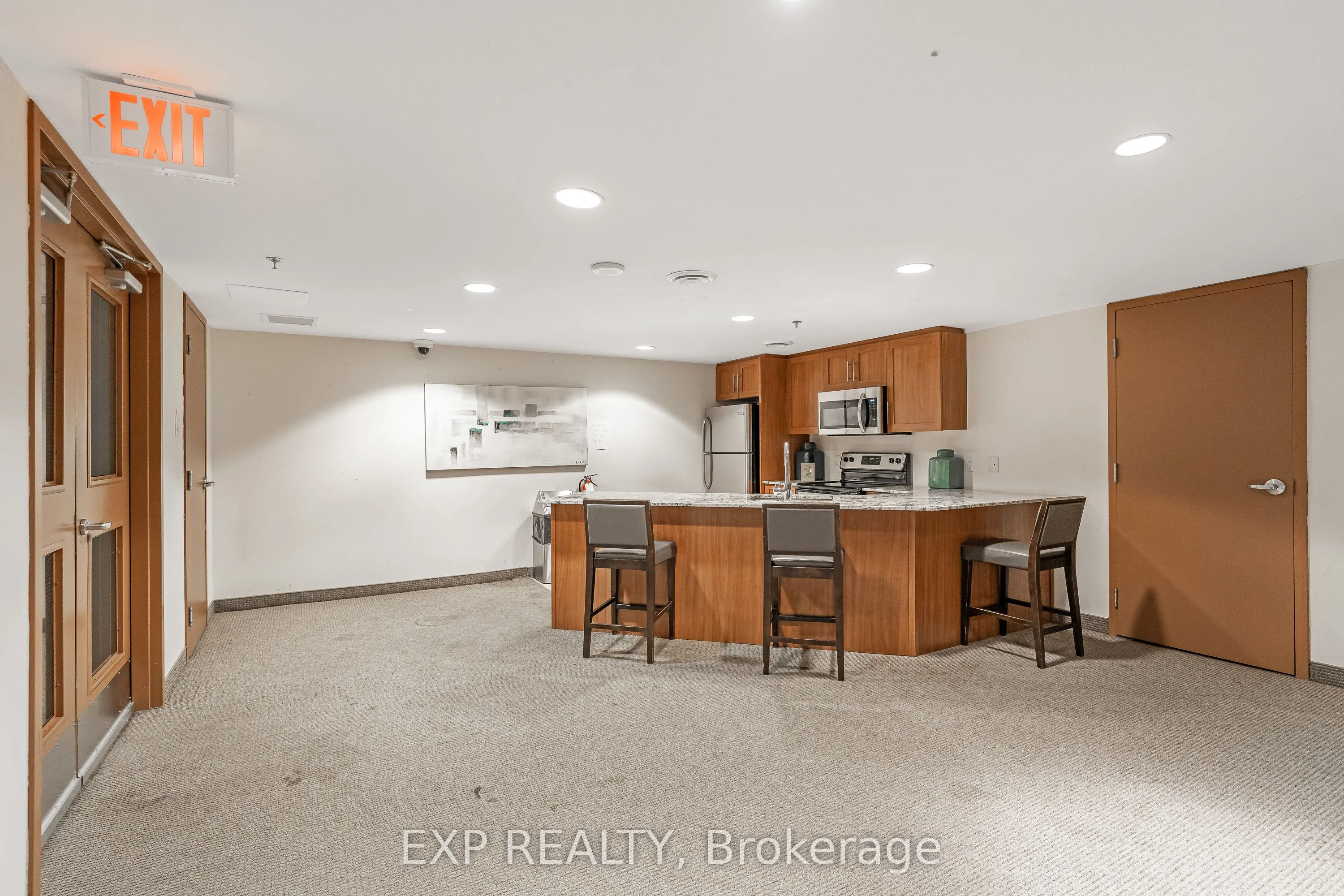 242 Rideau Street, #2606