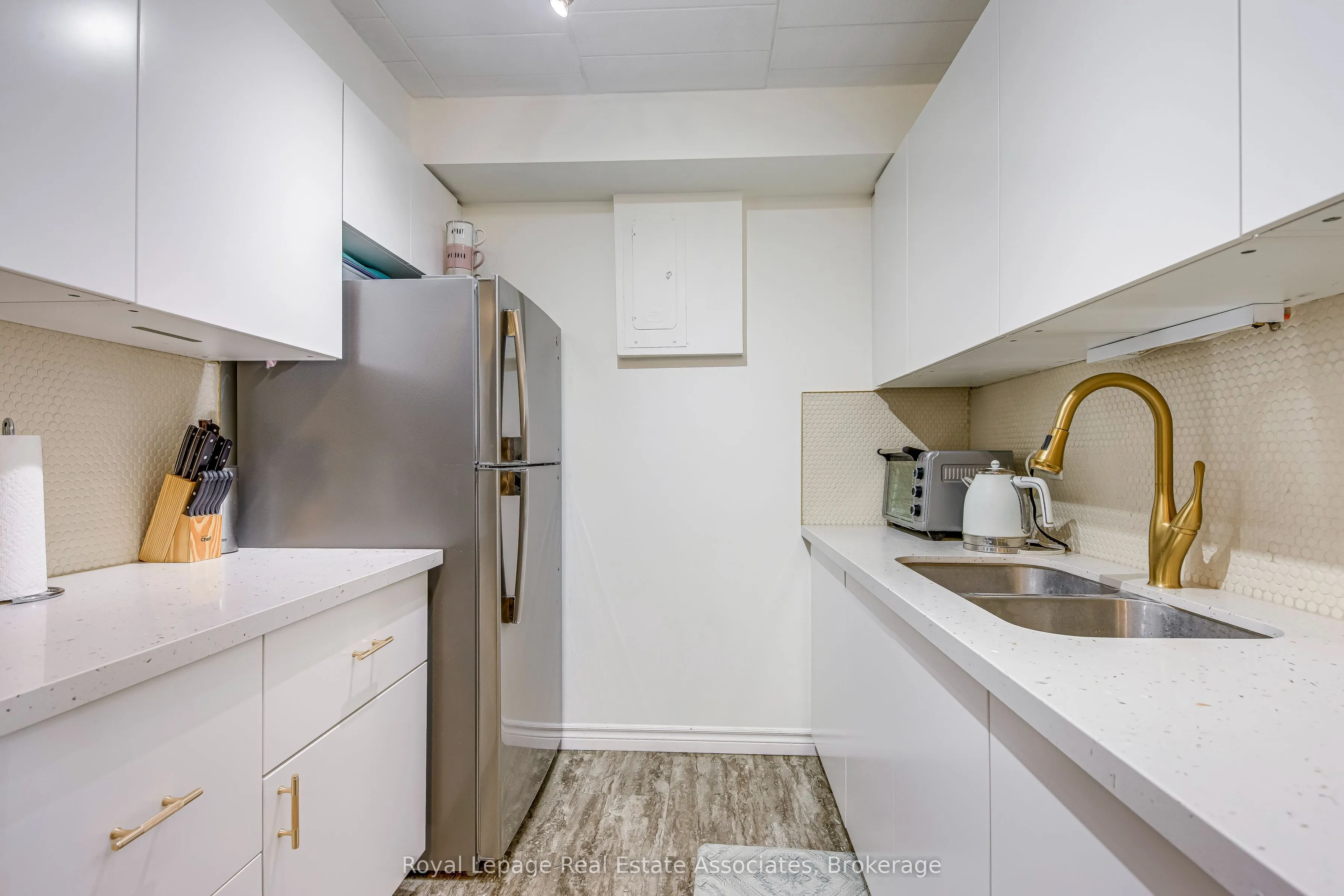63 Conroy Crescent, #58