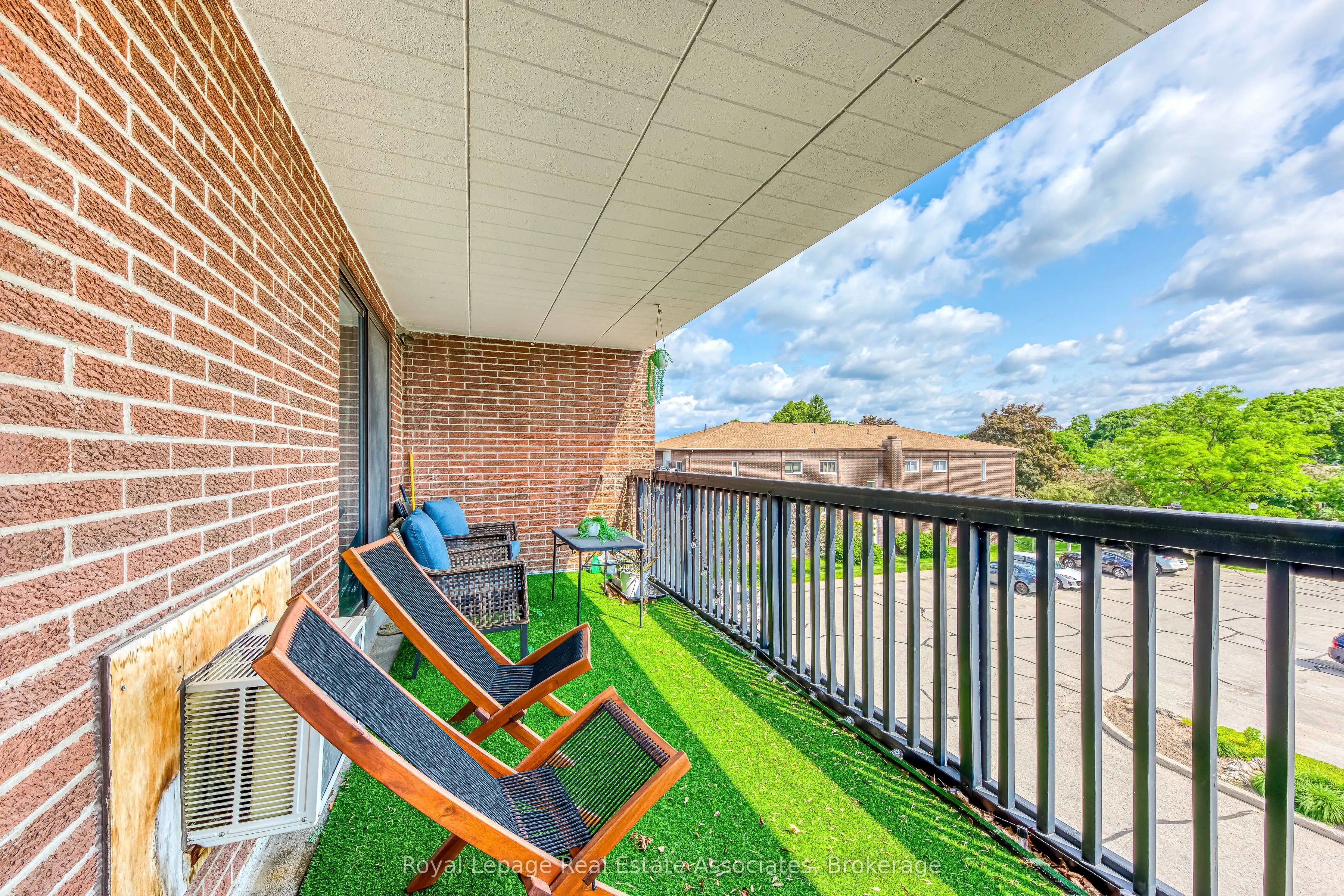 63 Conroy Crescent, #58