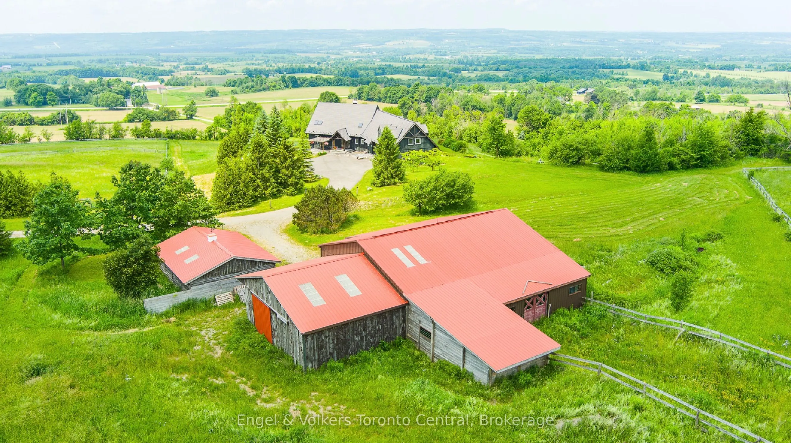 496083 Grey Road 2 Road