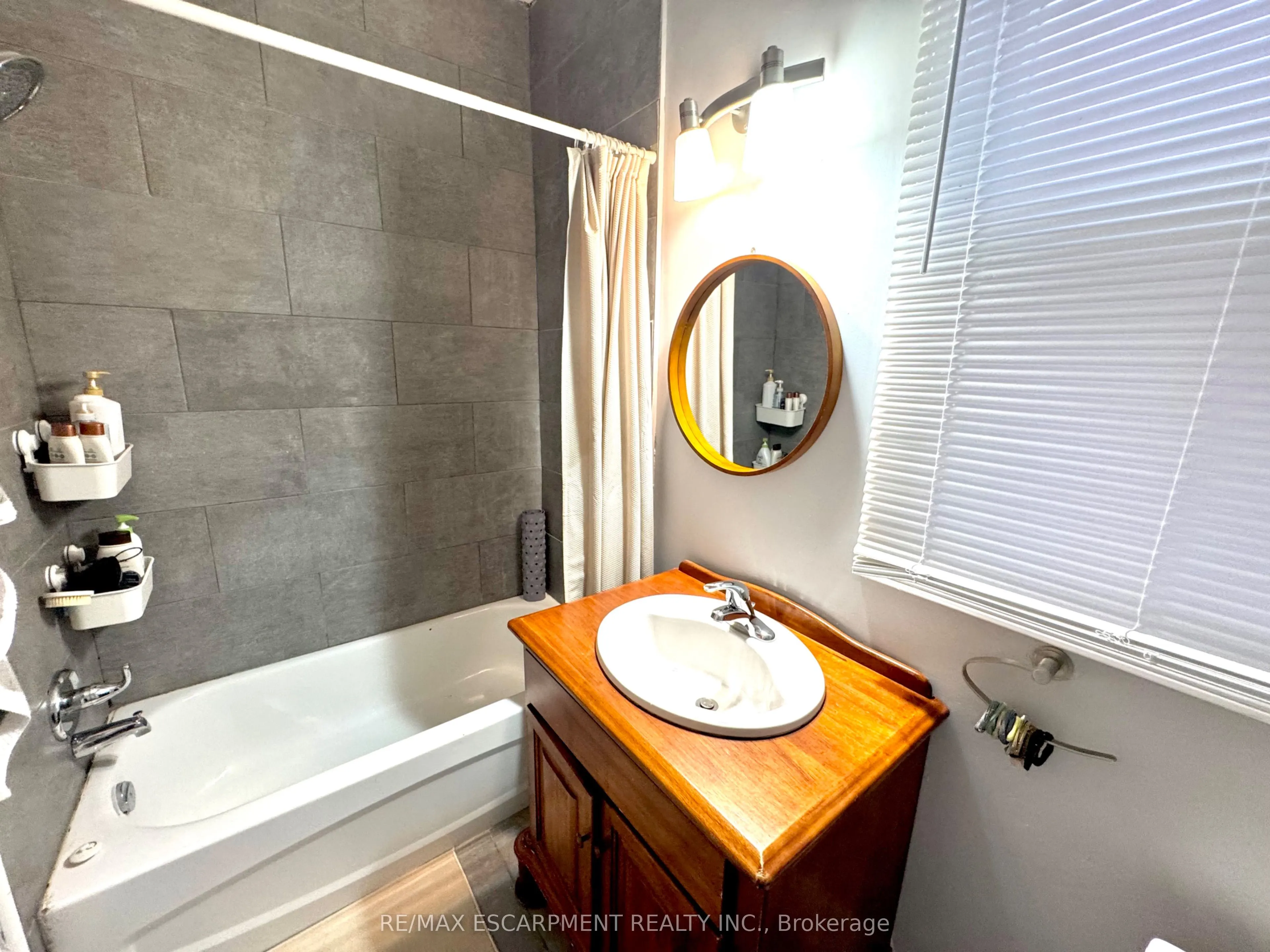 108 Birch Avenue, #1