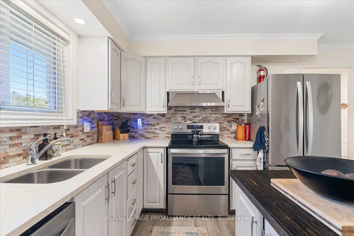 3223 Stirling-Marmora Road