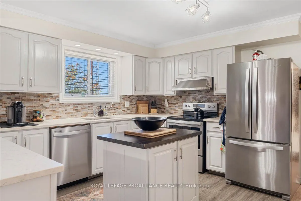 3223 Stirling-Marmora Road