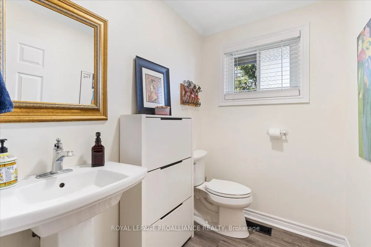 3223 Stirling-Marmora Road
