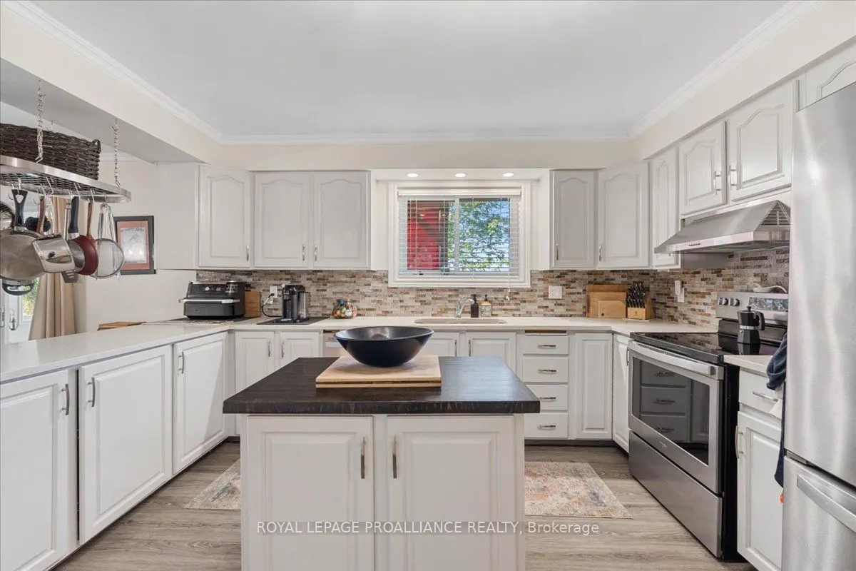 3223 Stirling-Marmora Road
