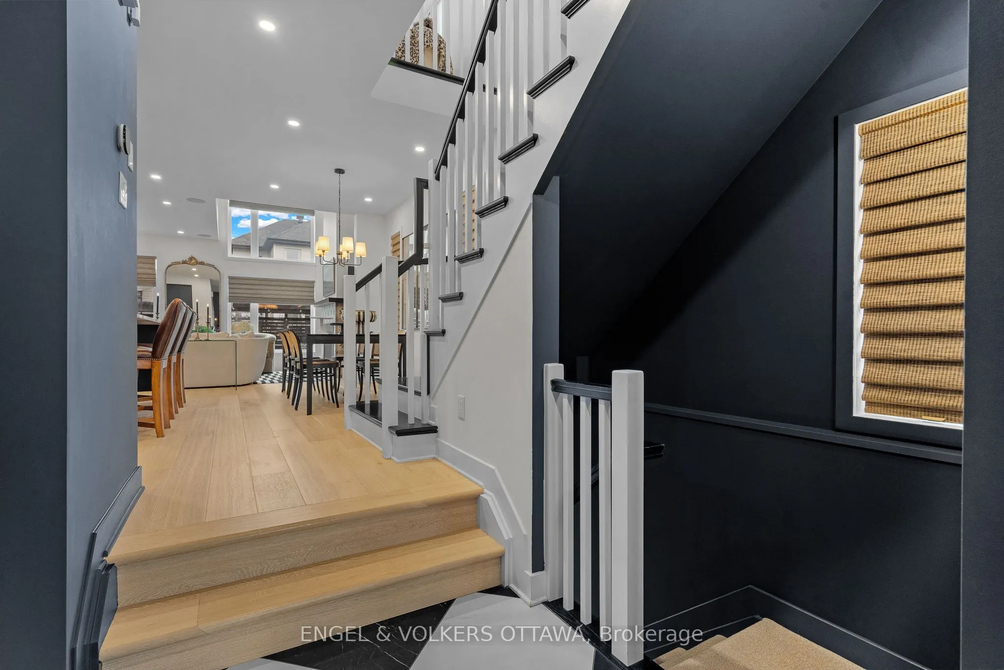 196 Hawkeswood Drive