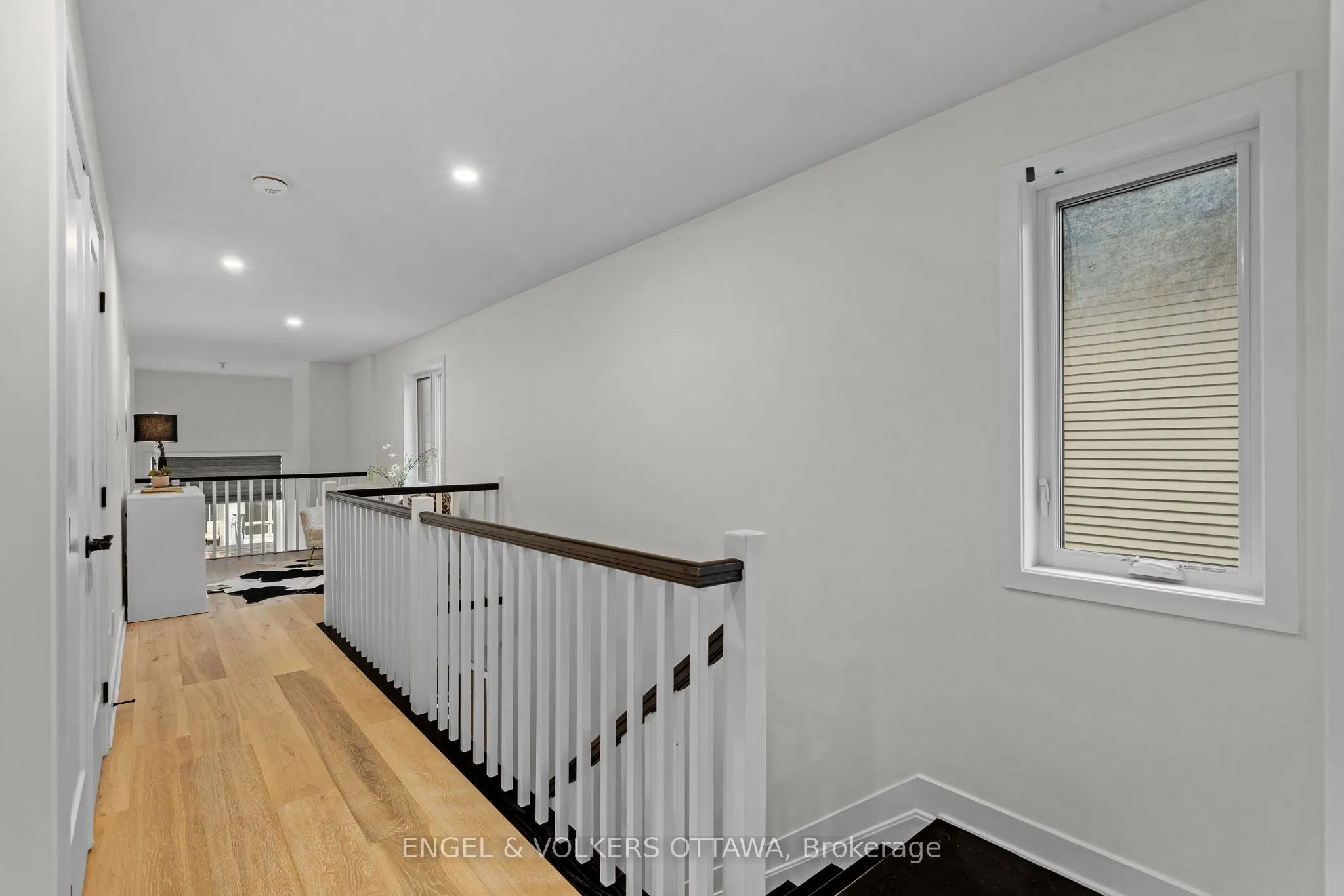 196 Hawkeswood Drive