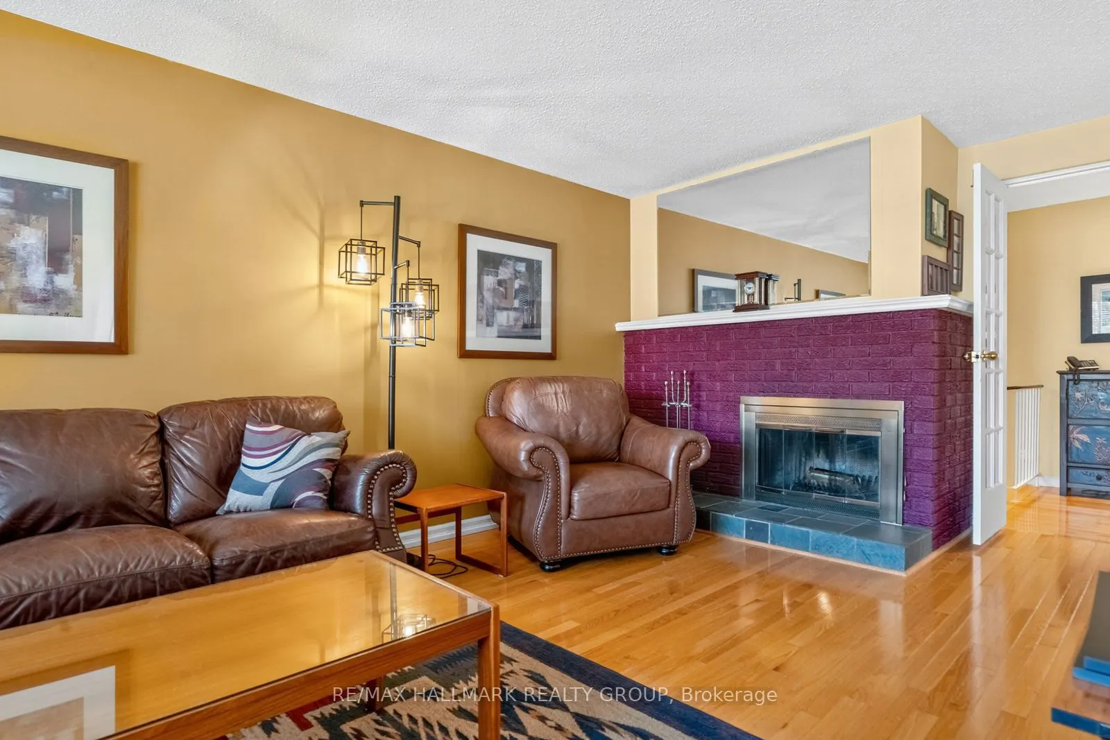 1816 Applegrove Court