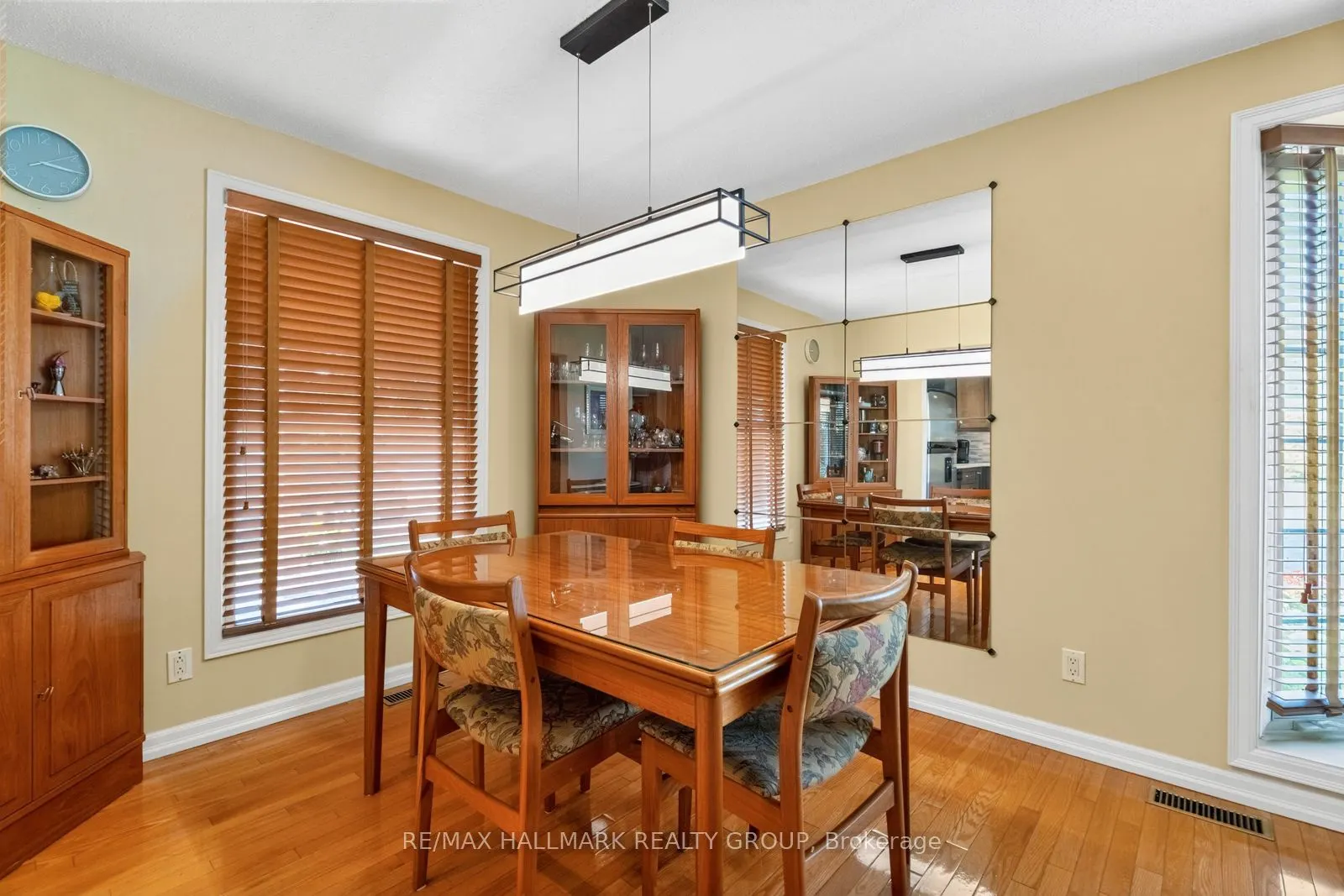 1816 Applegrove Court