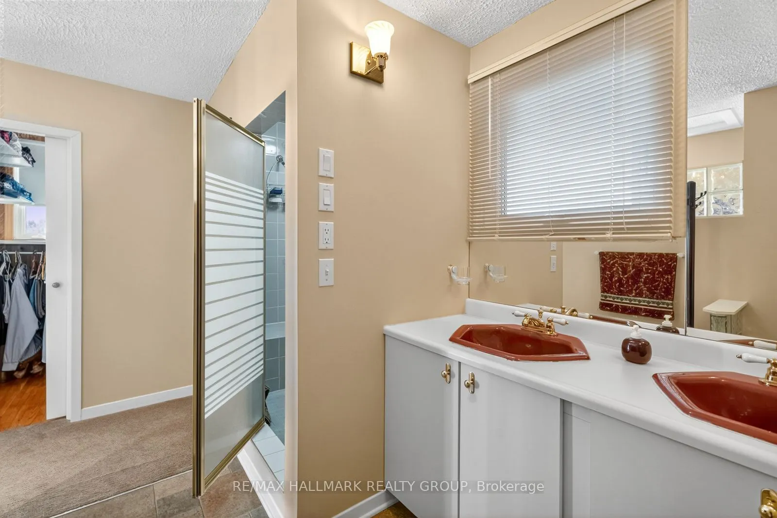 1816 Applegrove Court