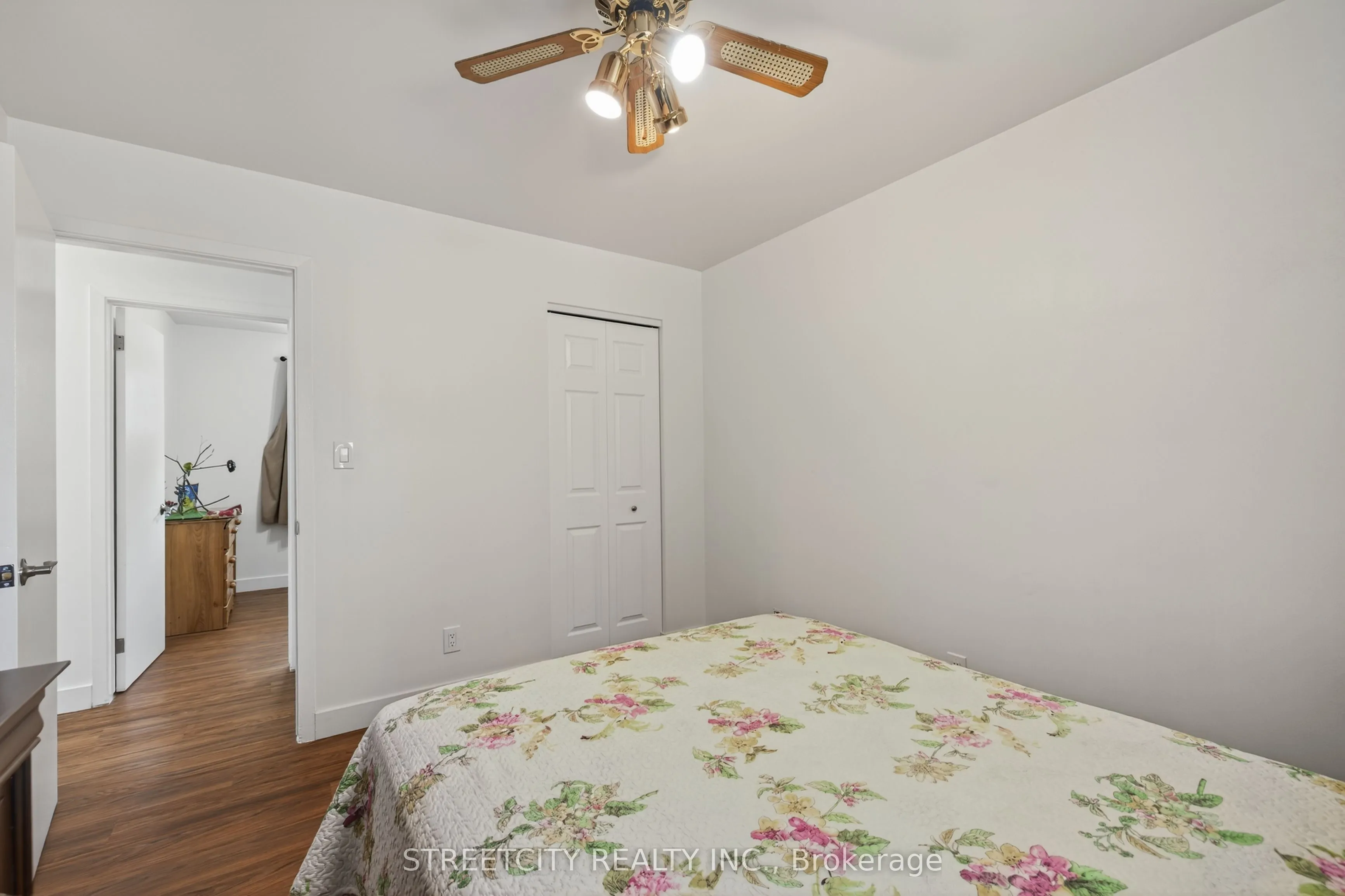 407 Elm Street