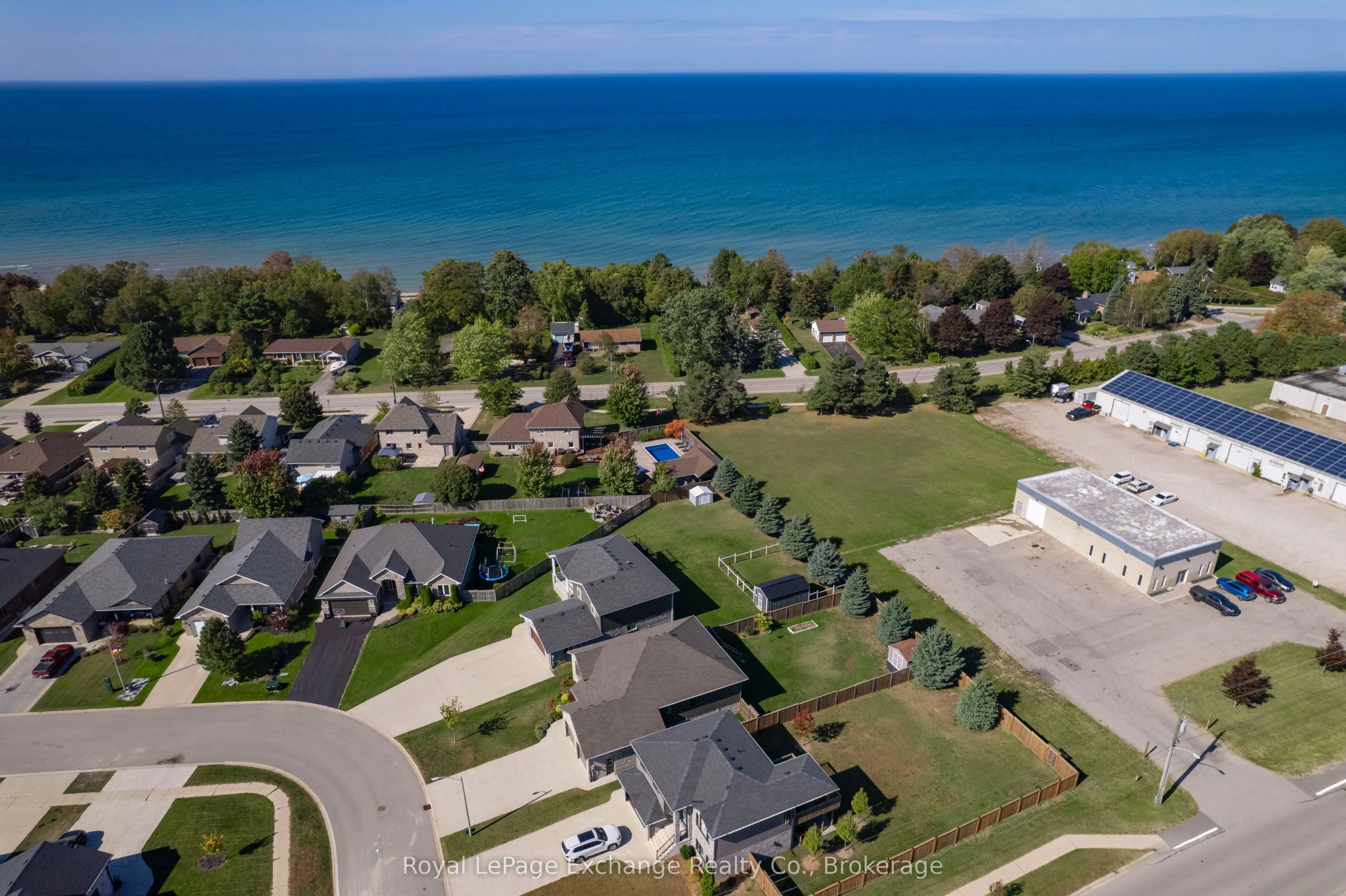 54 Lakefield Drive