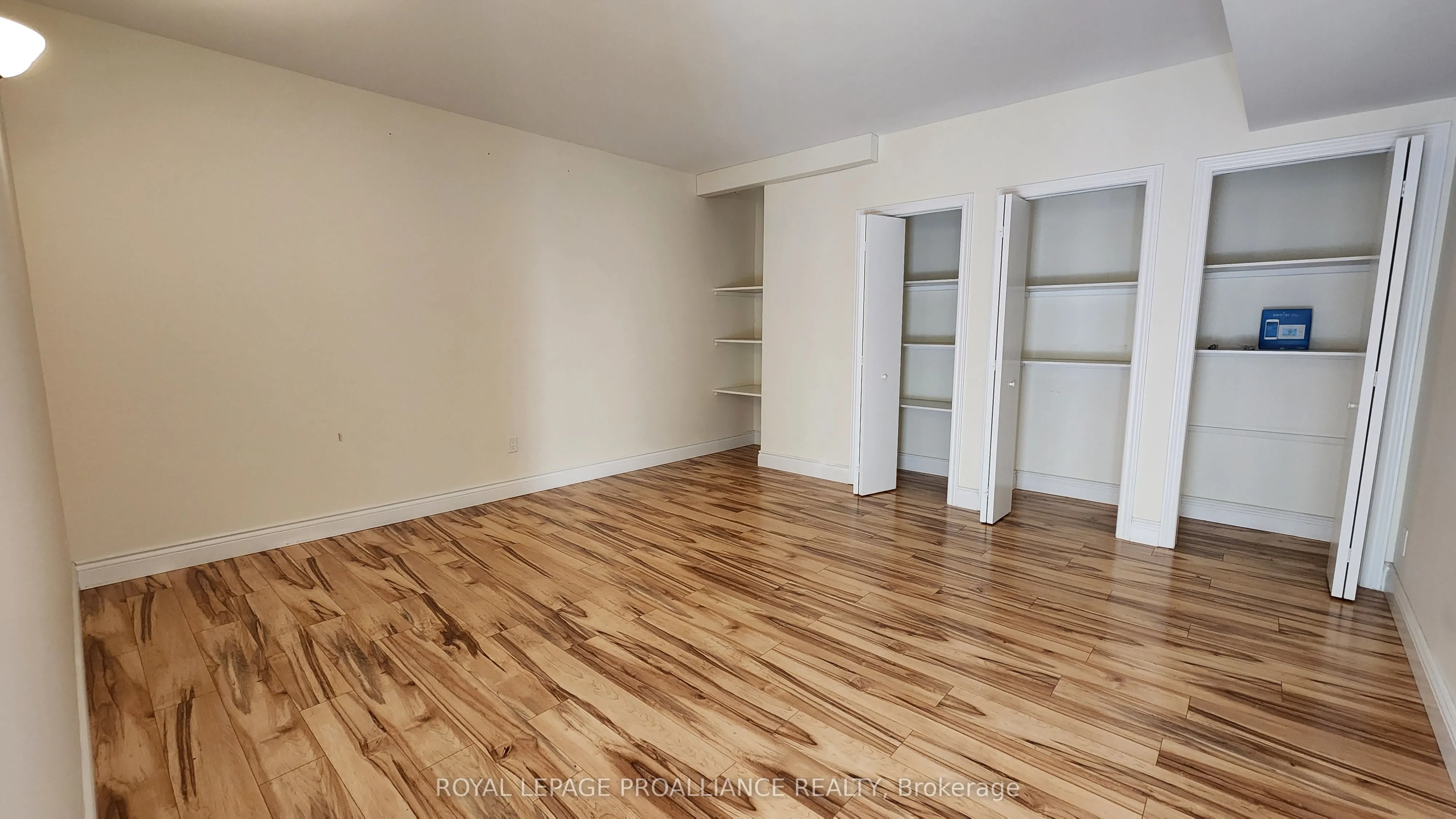 354 PINNACLE Street, #C