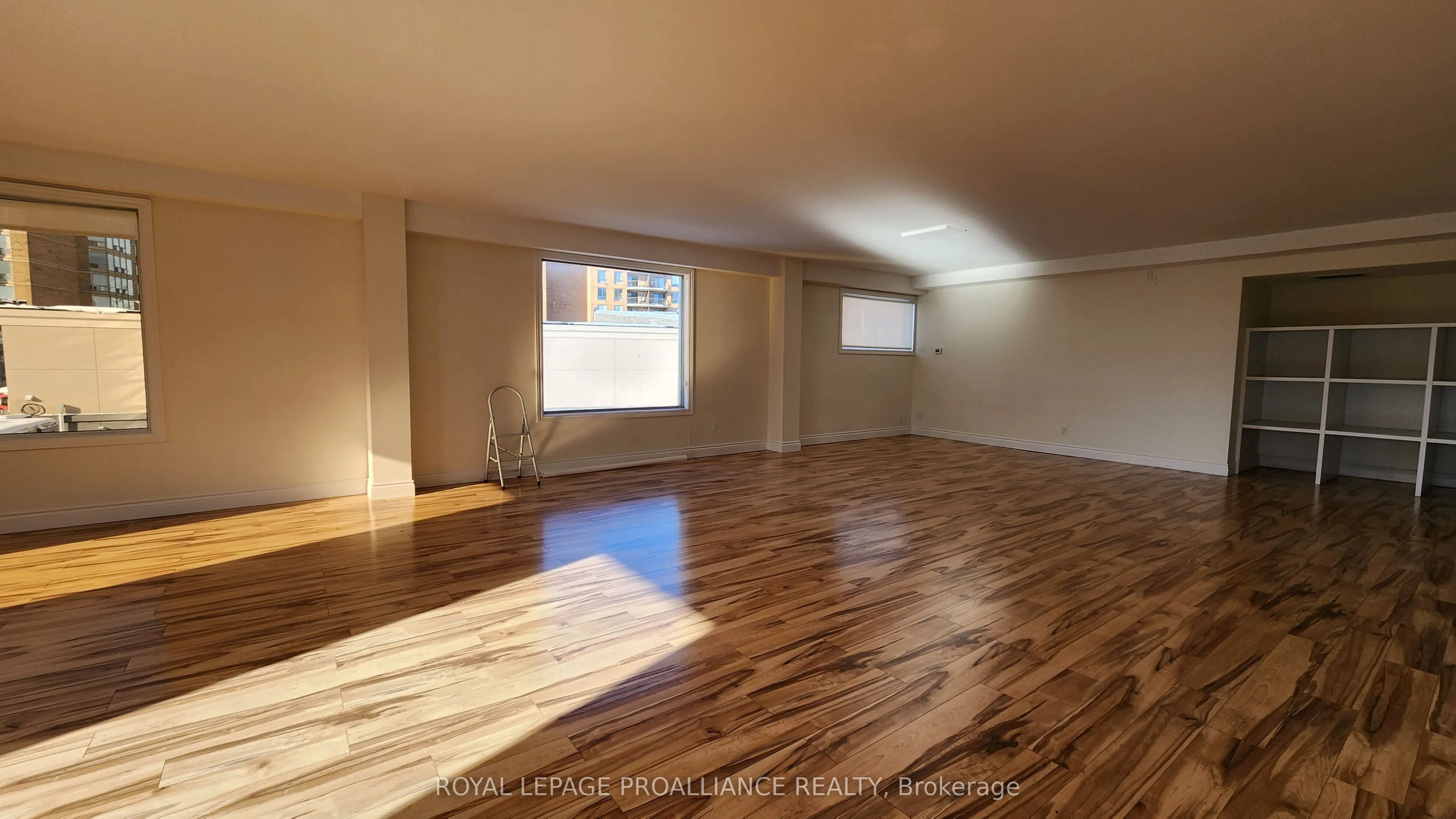 354 PINNACLE Street, #C